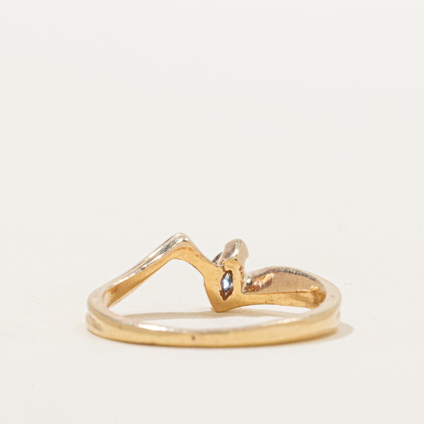 Marquise Cut Diamond Grooved Zig-Zag Ring | 0.12ct | SZ 6.75