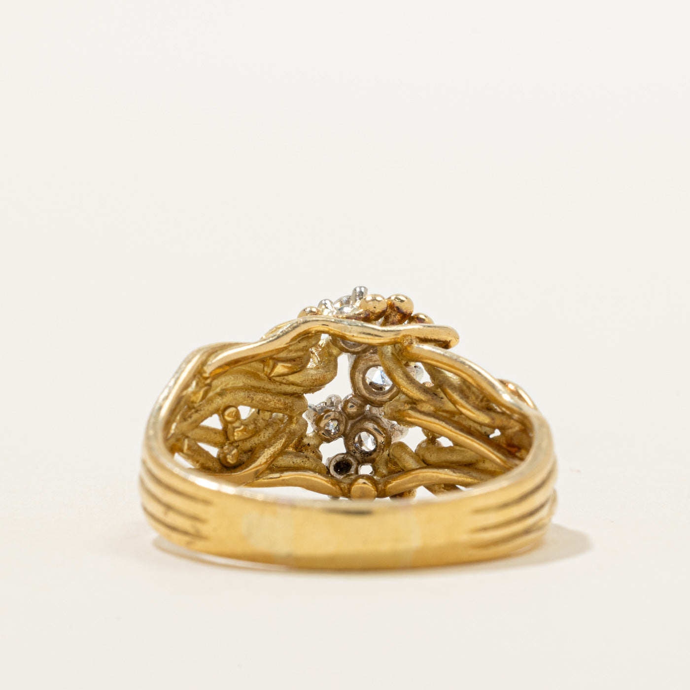 Scattered Diamond Twisted Ring | 0.36ctw | SZ 9.75