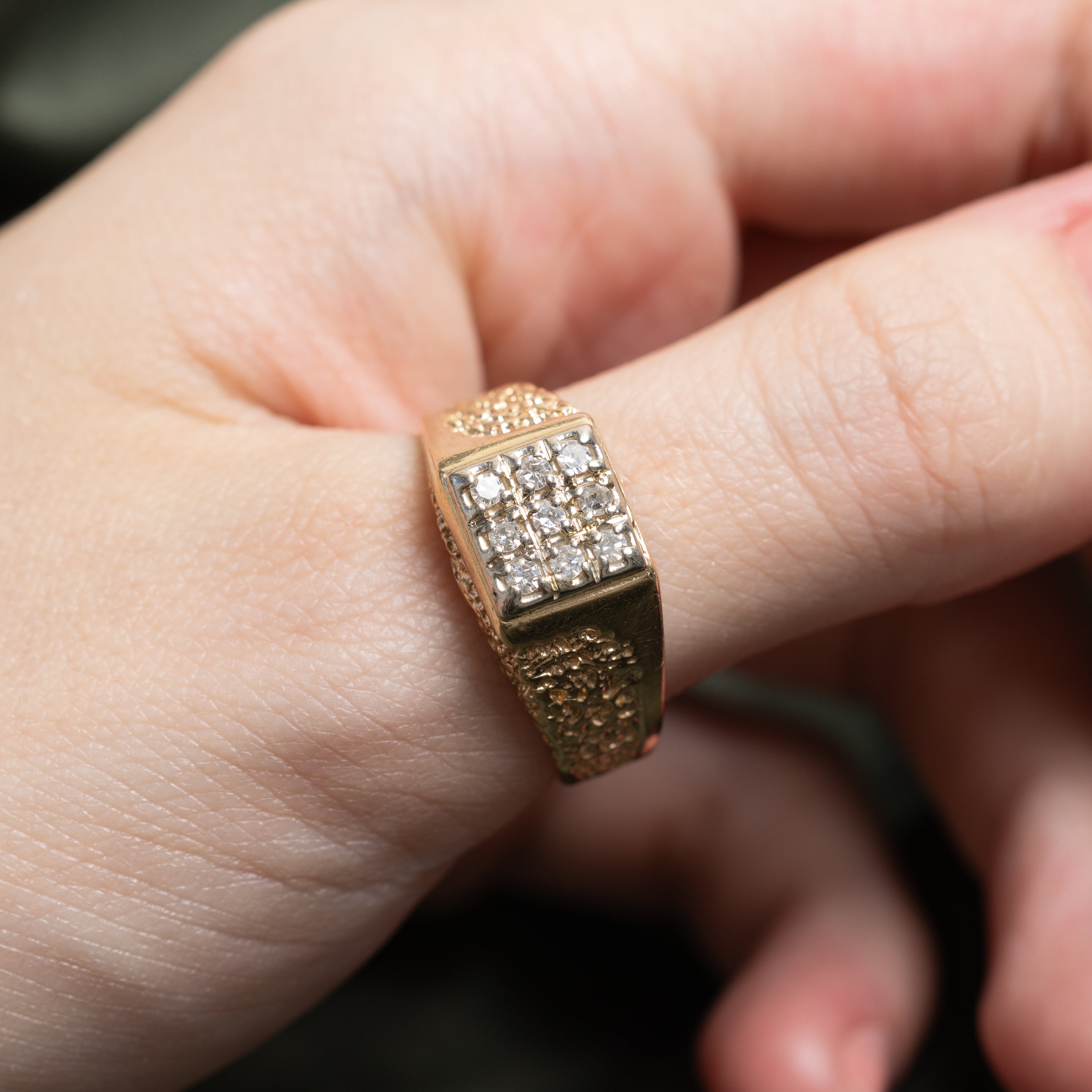 Diamond Grid Textured Signet Ring | 0.20ctw | SZ 11
