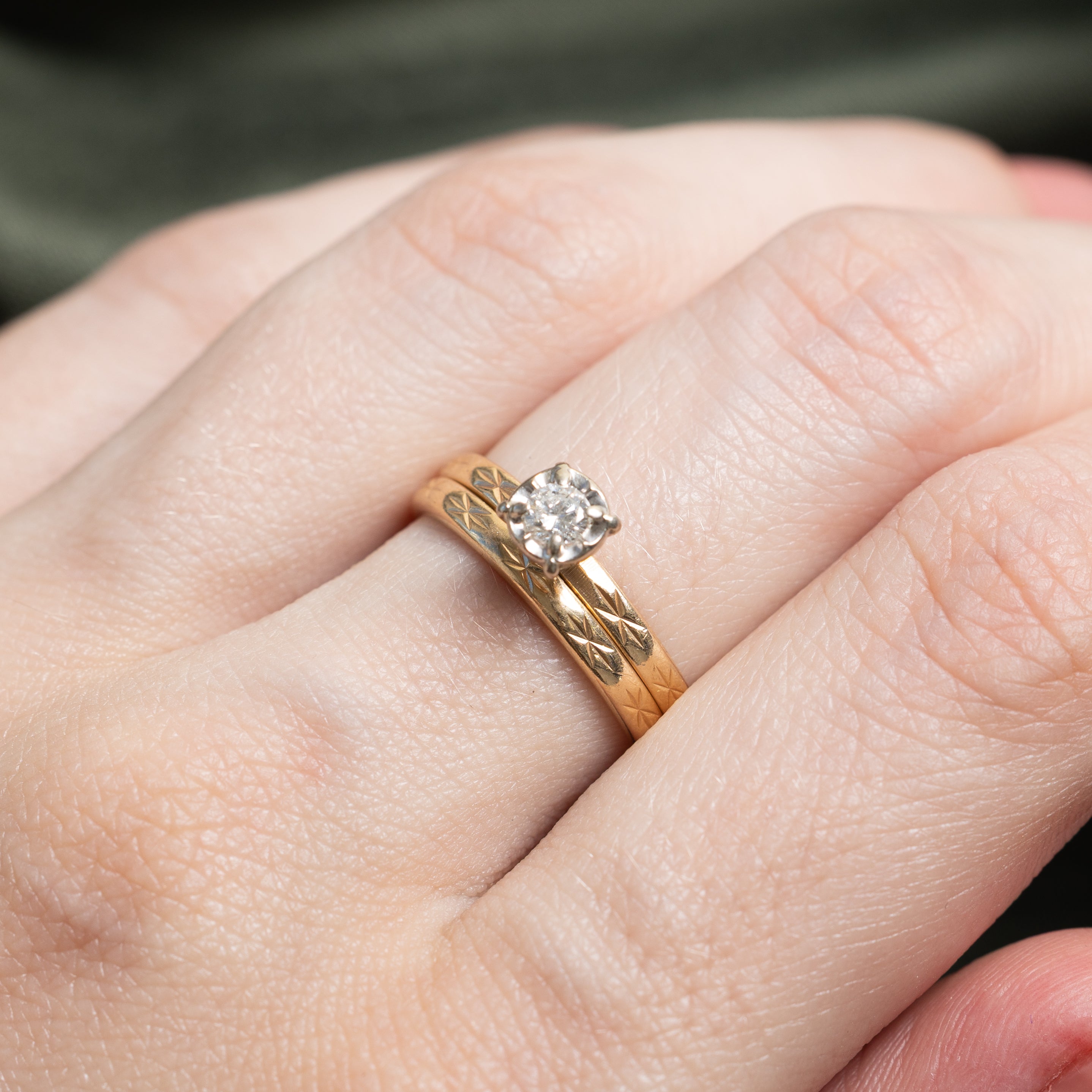 Illusion Set Solitaire Diamond Band | 0.13ct | 4mm | SZ 6.25