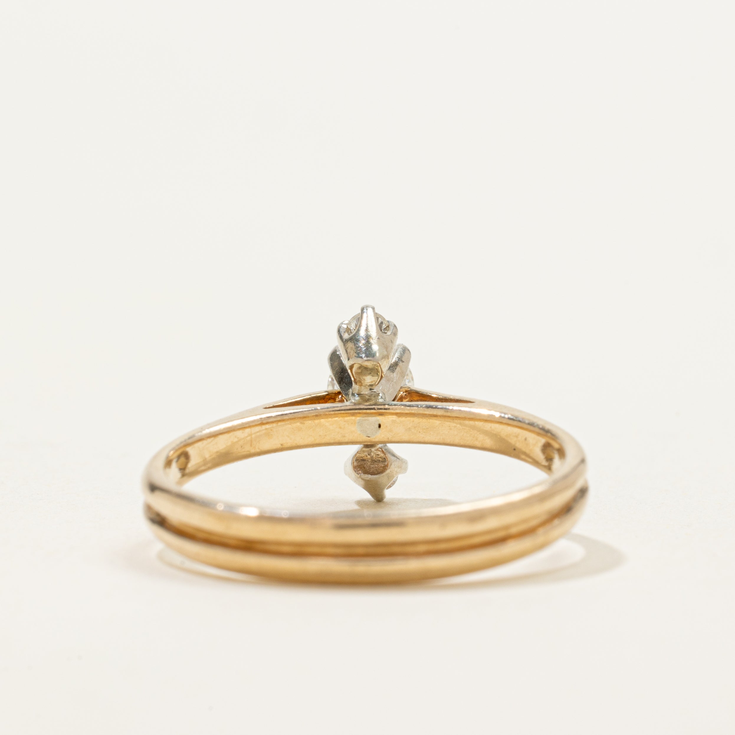 Three Stone Diamond Column Ring | 0.30ctw | SZ 7