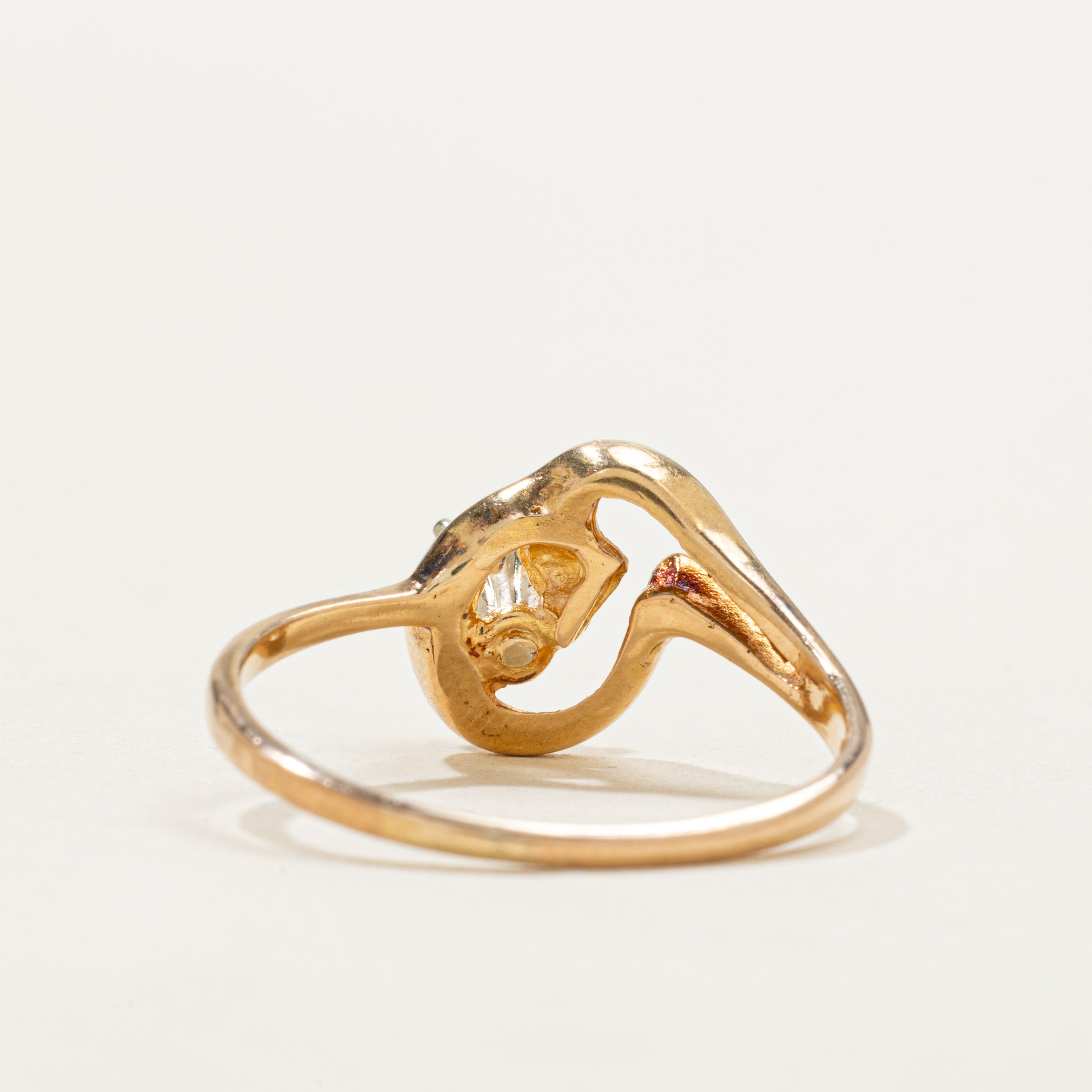 18k Solitaire Diamond Abstract Ring | 0.22ct | SZ 8