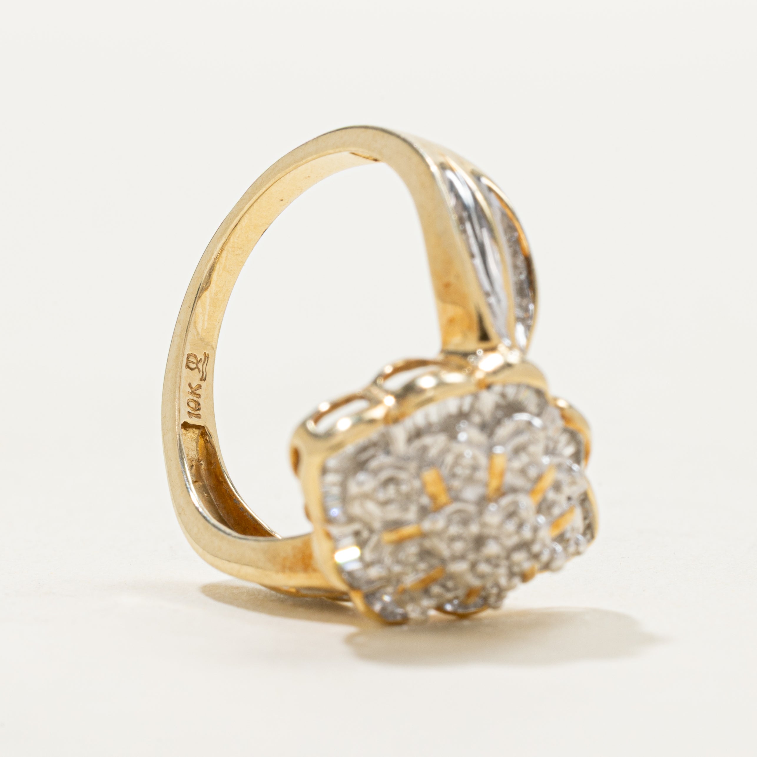 Bague festonnée sertie de diamants en grappe | 0,10 ct | Taille 7