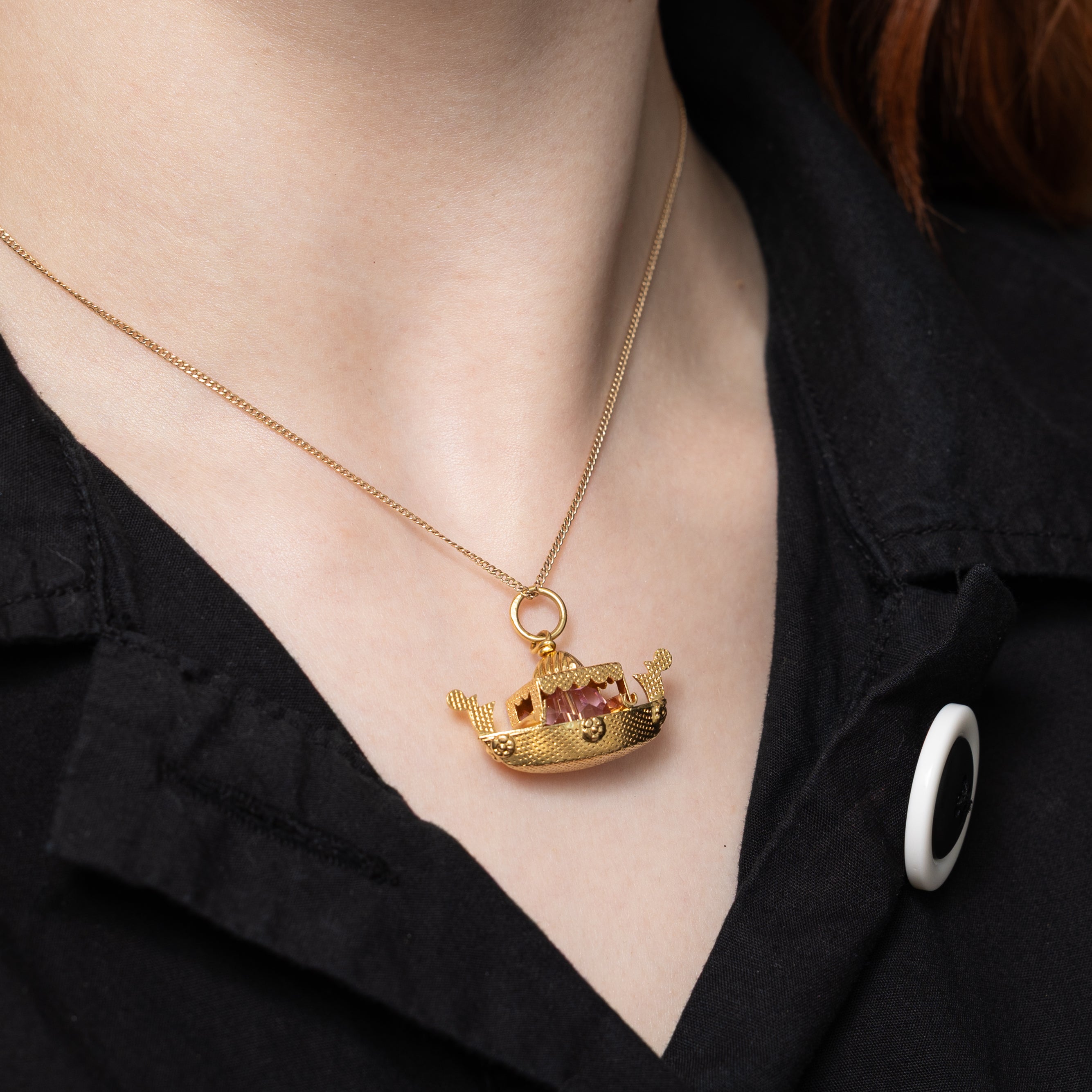 18k Coated Quartz Textured River Barge Charm | 4.75ct