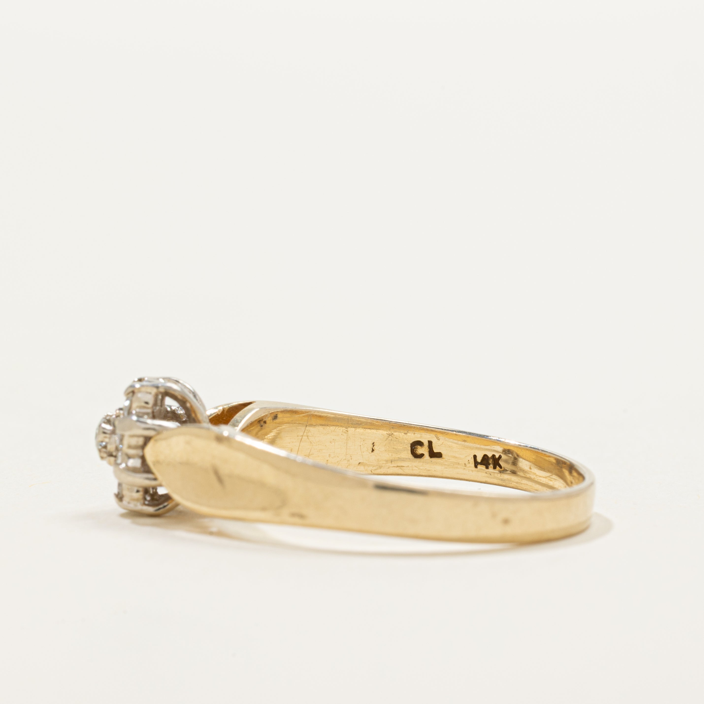 Yellow Gold Diamond Petal Ring | 0.20ctw | SZ 9
