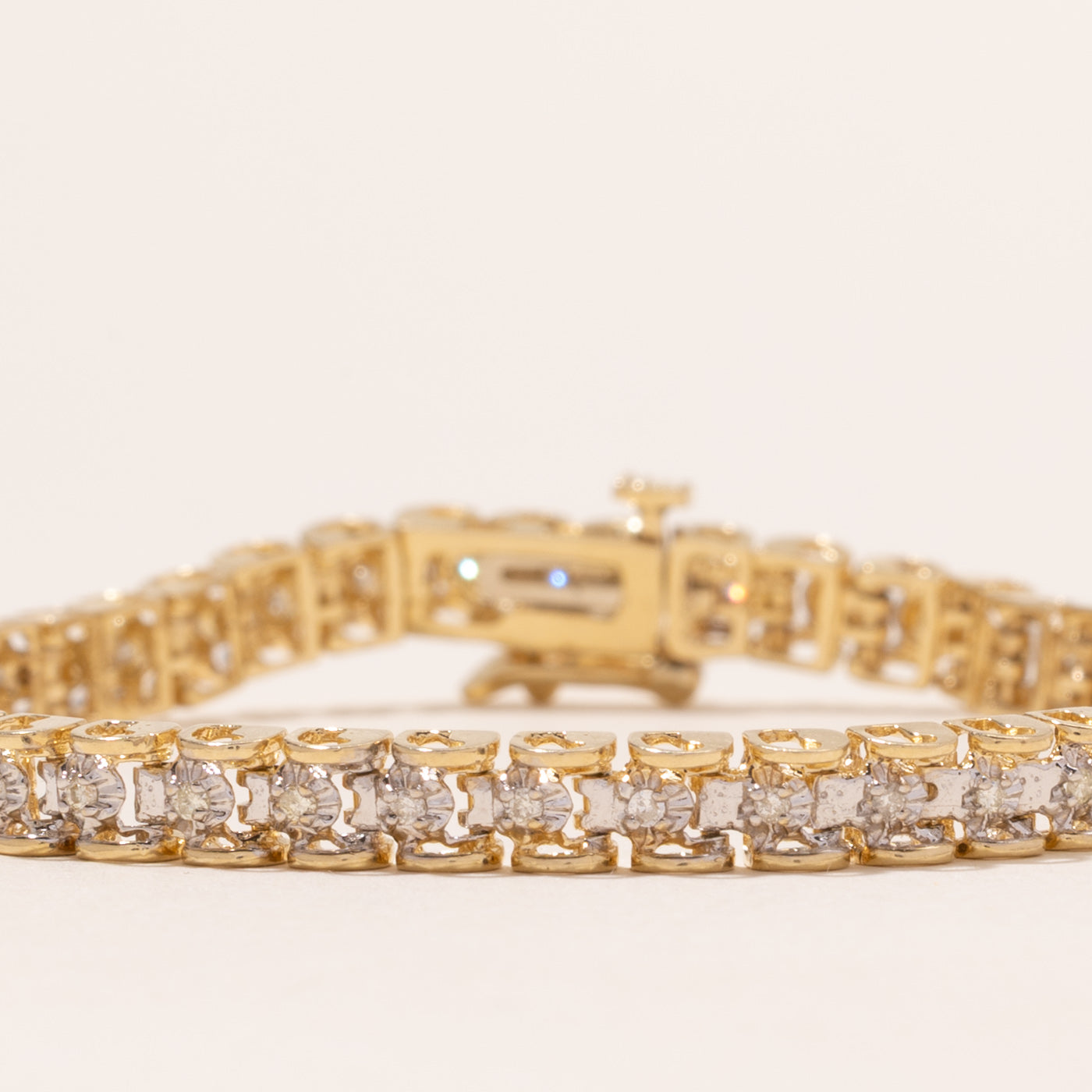 Yellow Gold Illusion Set Diamond Tennis Bracelet | 0.40ctw | 7.5"