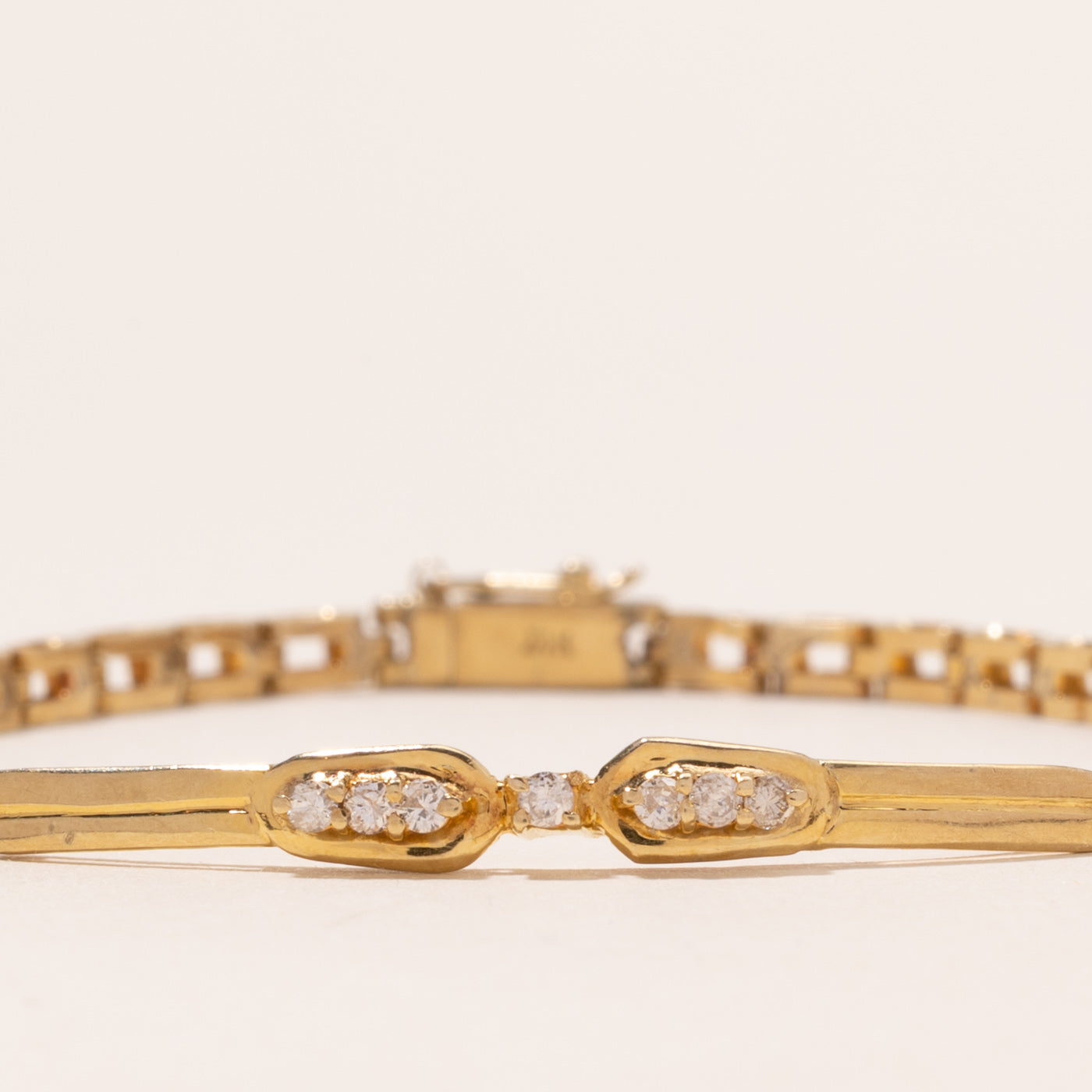 Diamond Bar Panther Link Bracelet | 0.15ctw | 7.5"