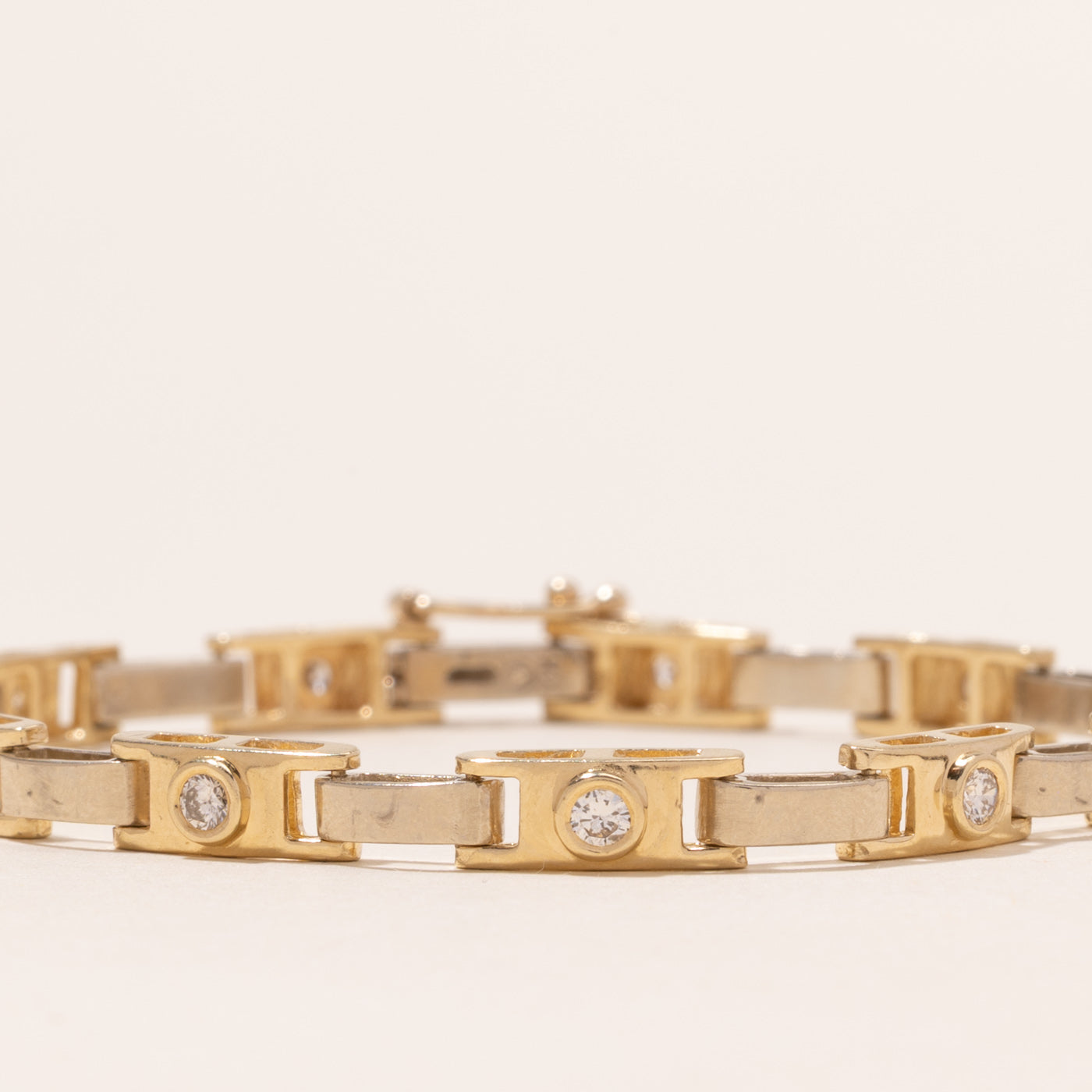 Bezel Set Diamond Link Bracelet | 0.60ctw | 7"