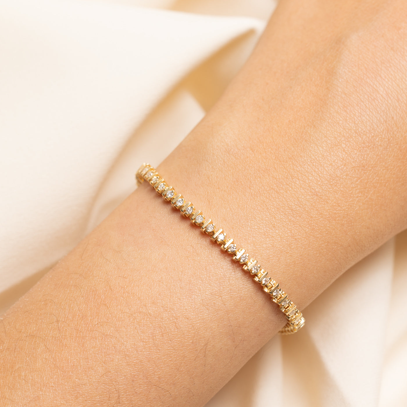 Yellow Gold Diamond Bar Tennis Bracelet | 1.10ctw | 7.75"
