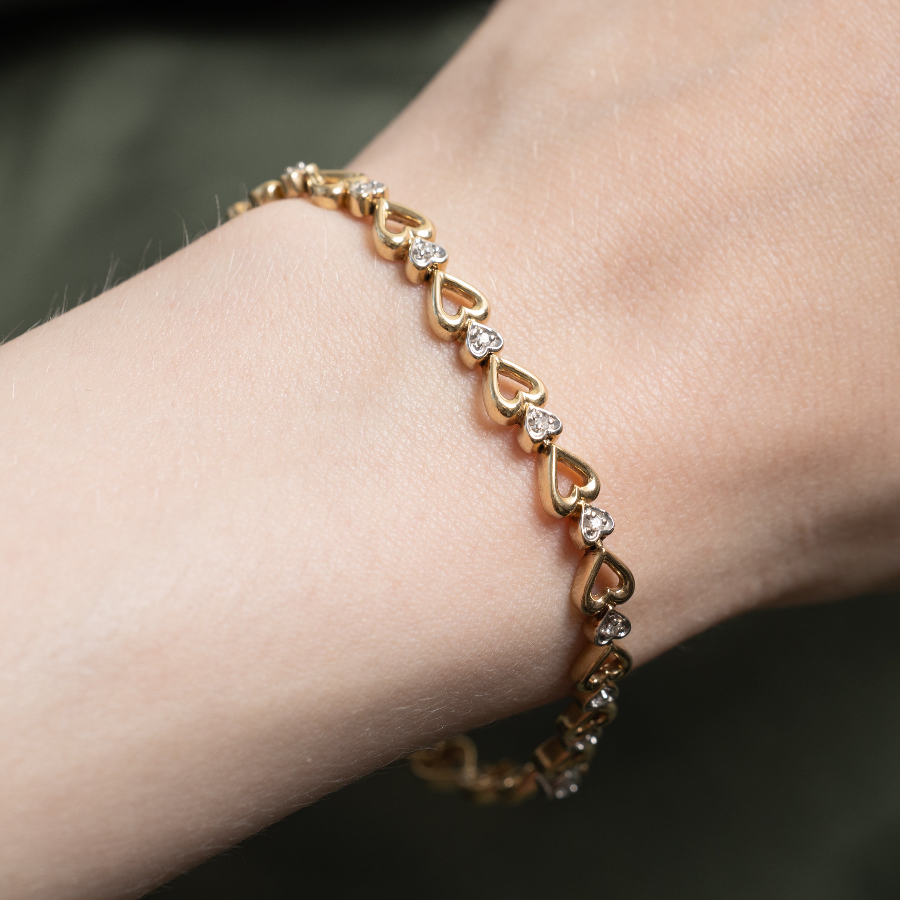 Yellow Gold Diamond Heart Tennis Bracelet | 0.18ctw | 7"