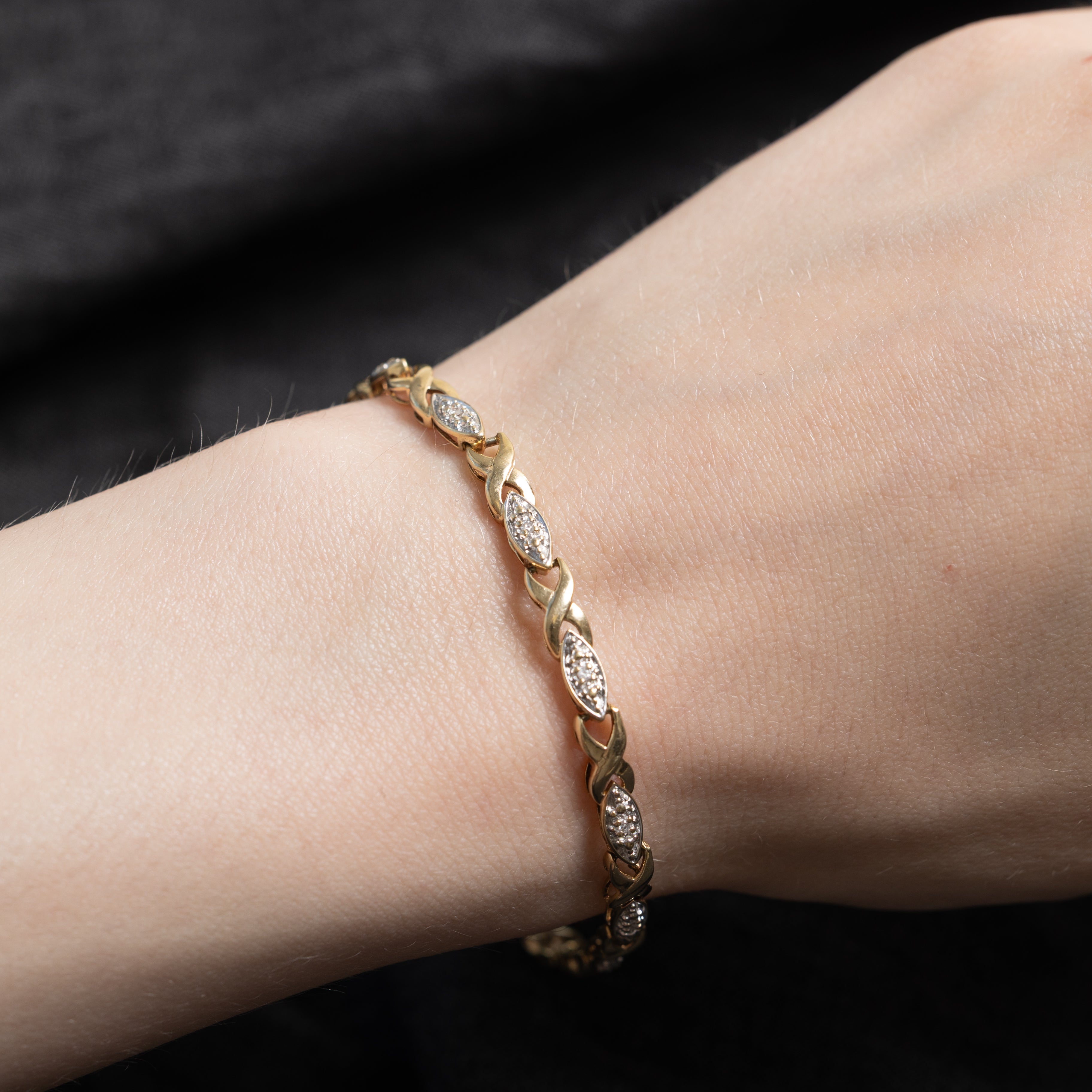 Yellow Gold Diamond X Chain Tennis Bracelet | 0.11ctw | 7.5"