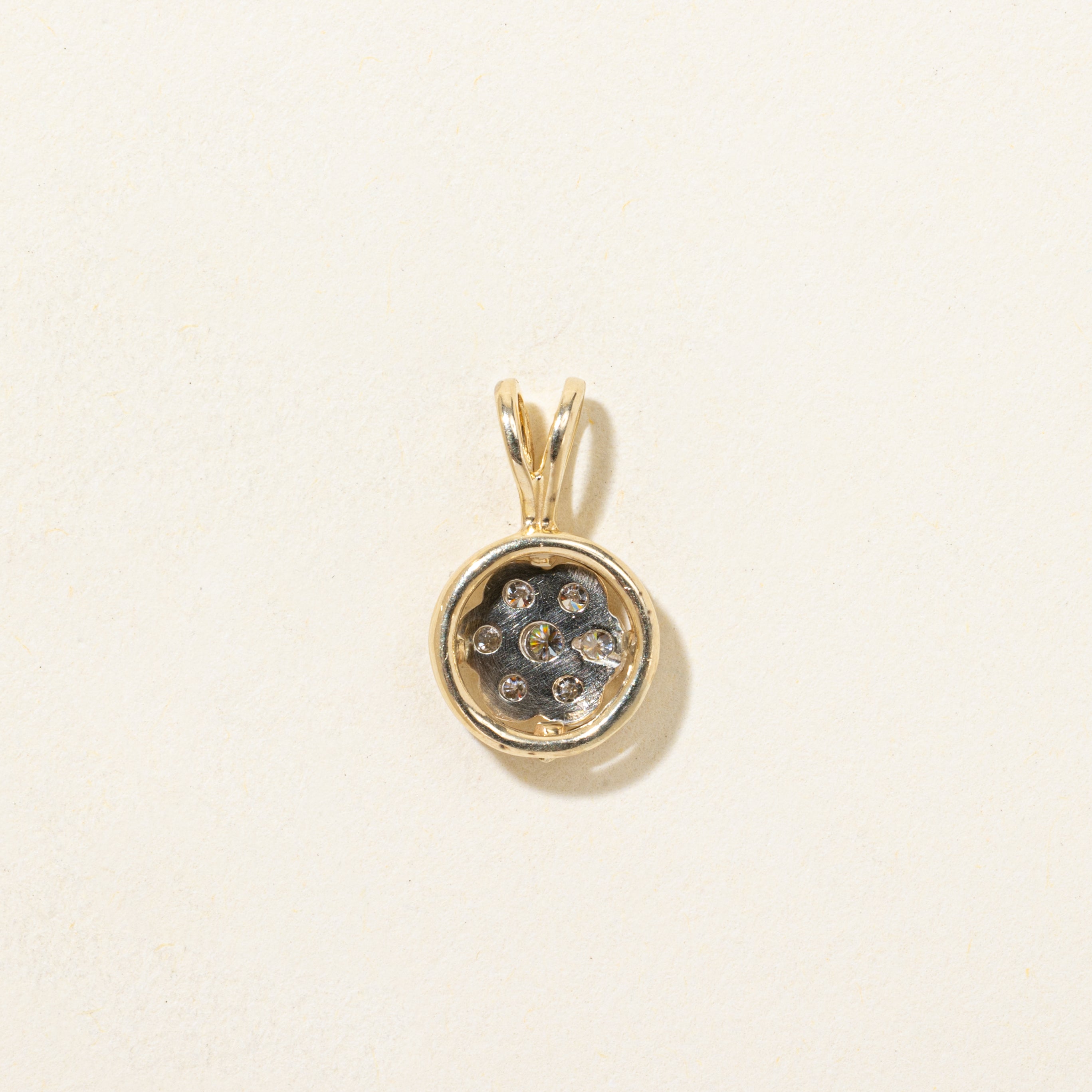 Diamond Round Cluster Pendant | 0.15ctw