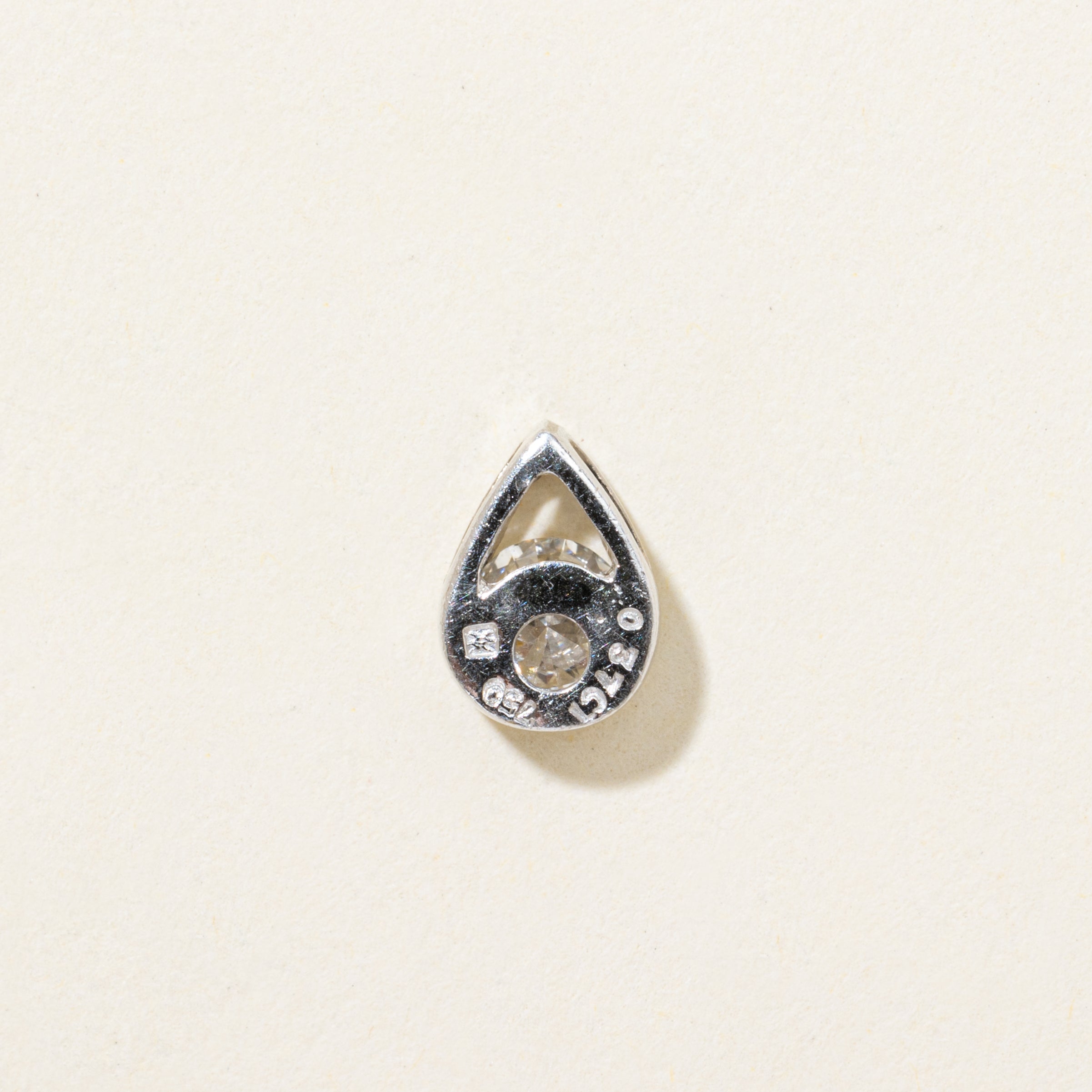 18k White Gold Diamond Pear Shaped Pendant | 0.37ct