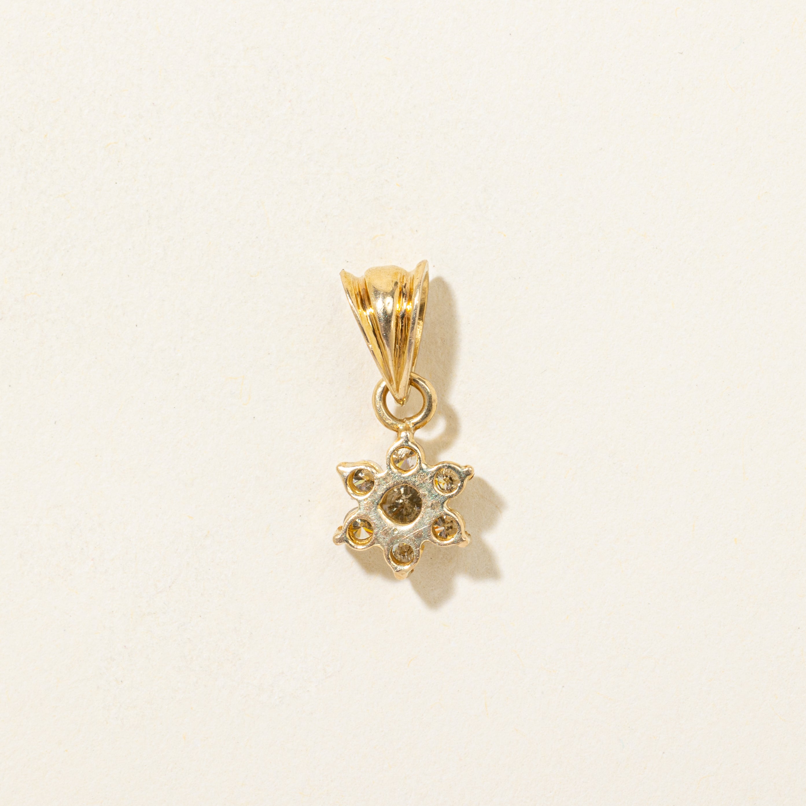 18k Diamond Petal Cluster Pendant | 0.30ctw