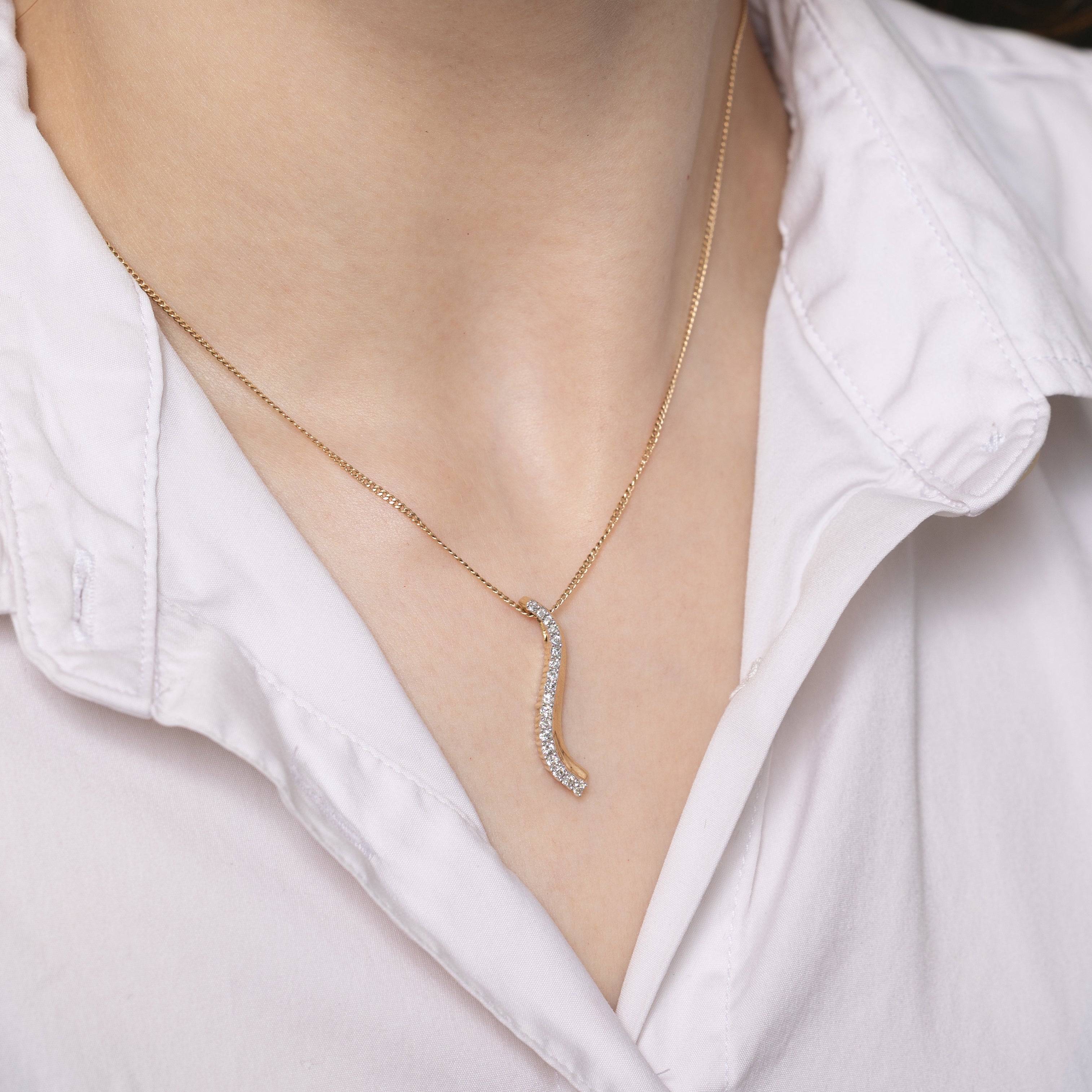 Pavé Set Diamond Journey Pendant | 0.24ctw