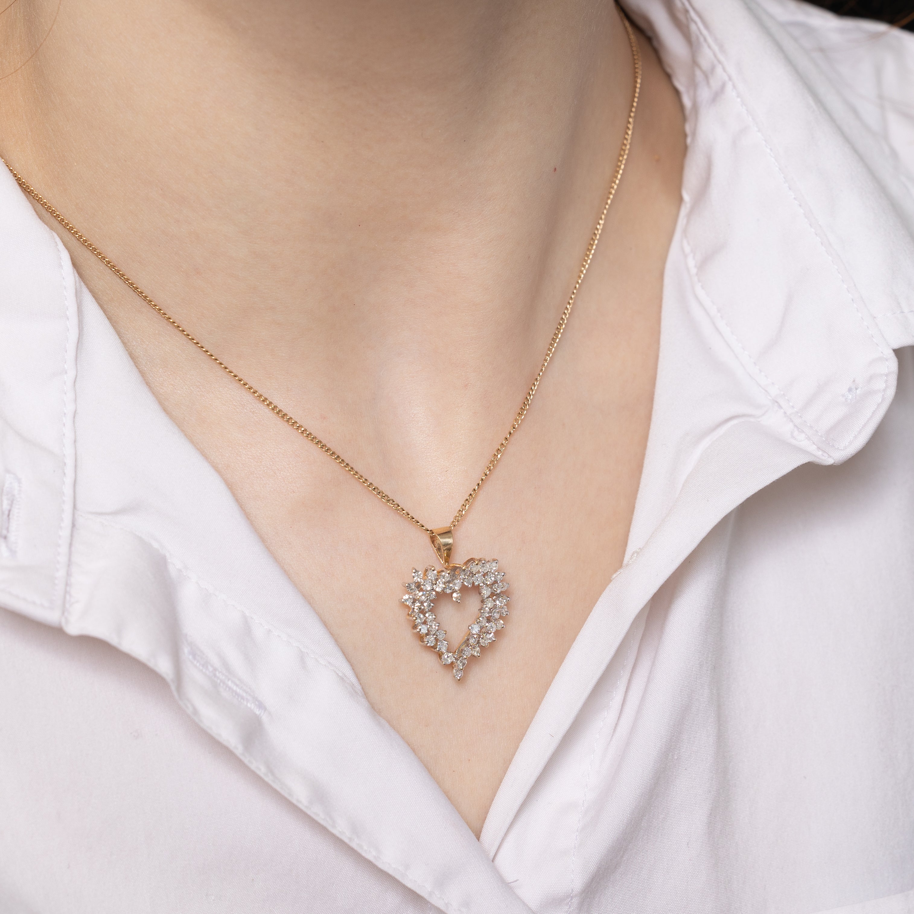Diamond Cluster Open Heart Pendant | 1.00ctw