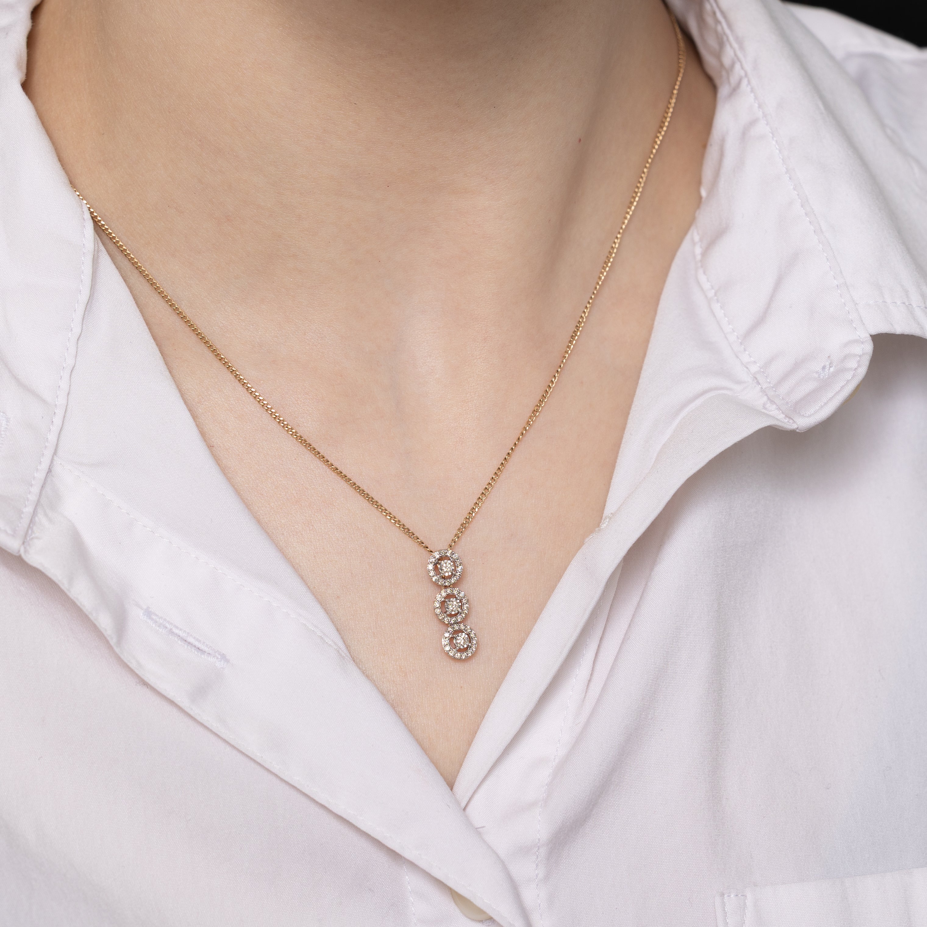 Illusion Set Diamond Halo Column Pendant | 0.30ctw