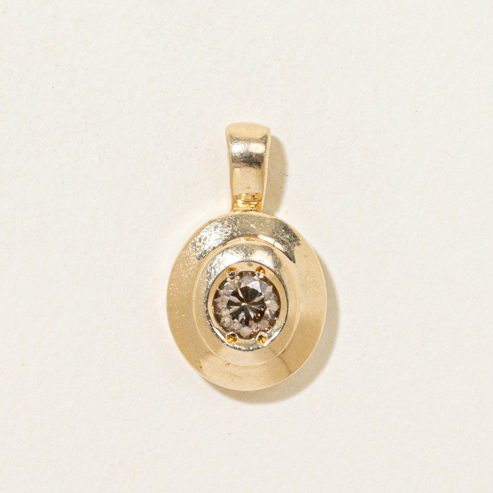 Diamond Oval Pendant | 0.21ct