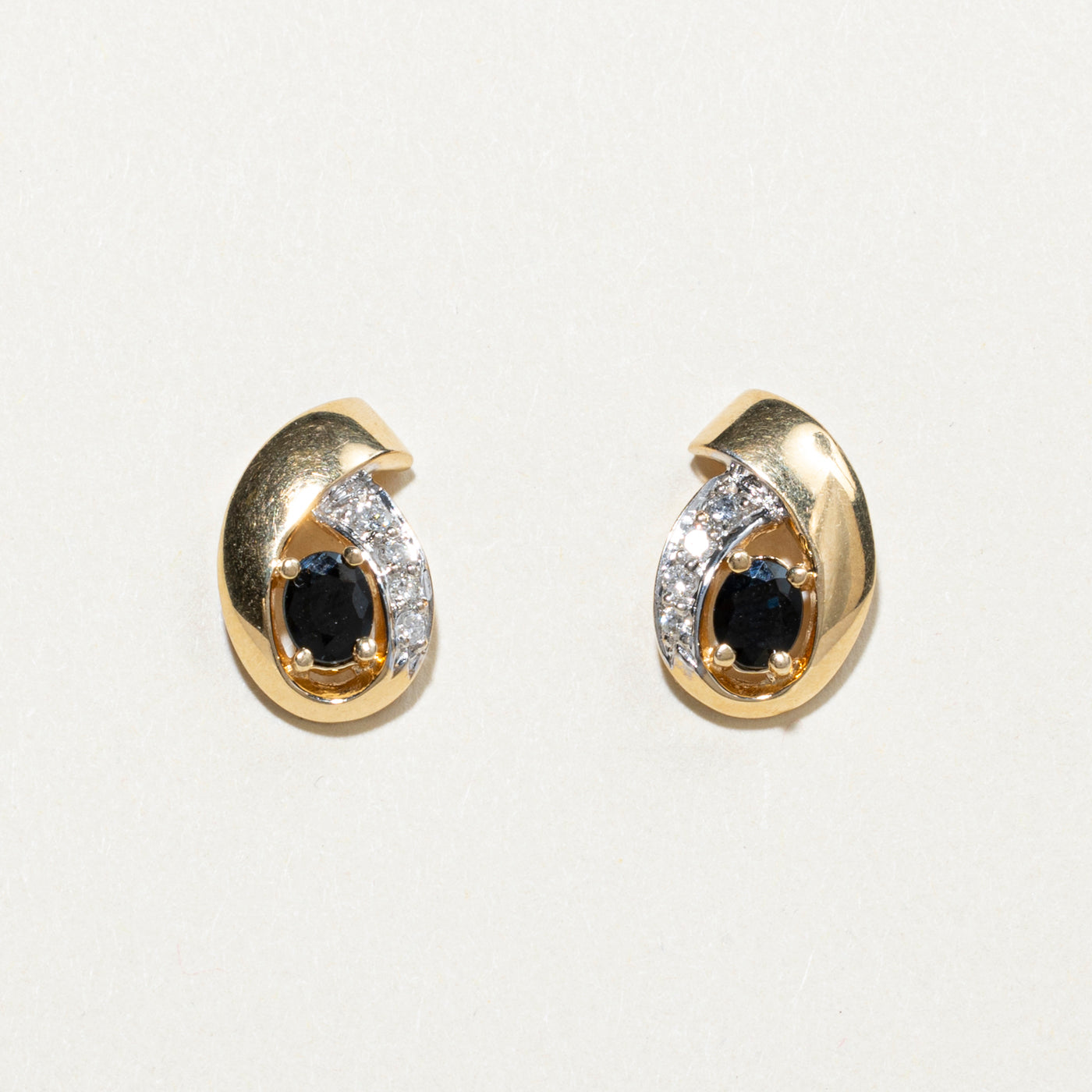 Oval Cut Sapphire & Diamond Stud Earrings | 1.00ctw, 0.12ct
