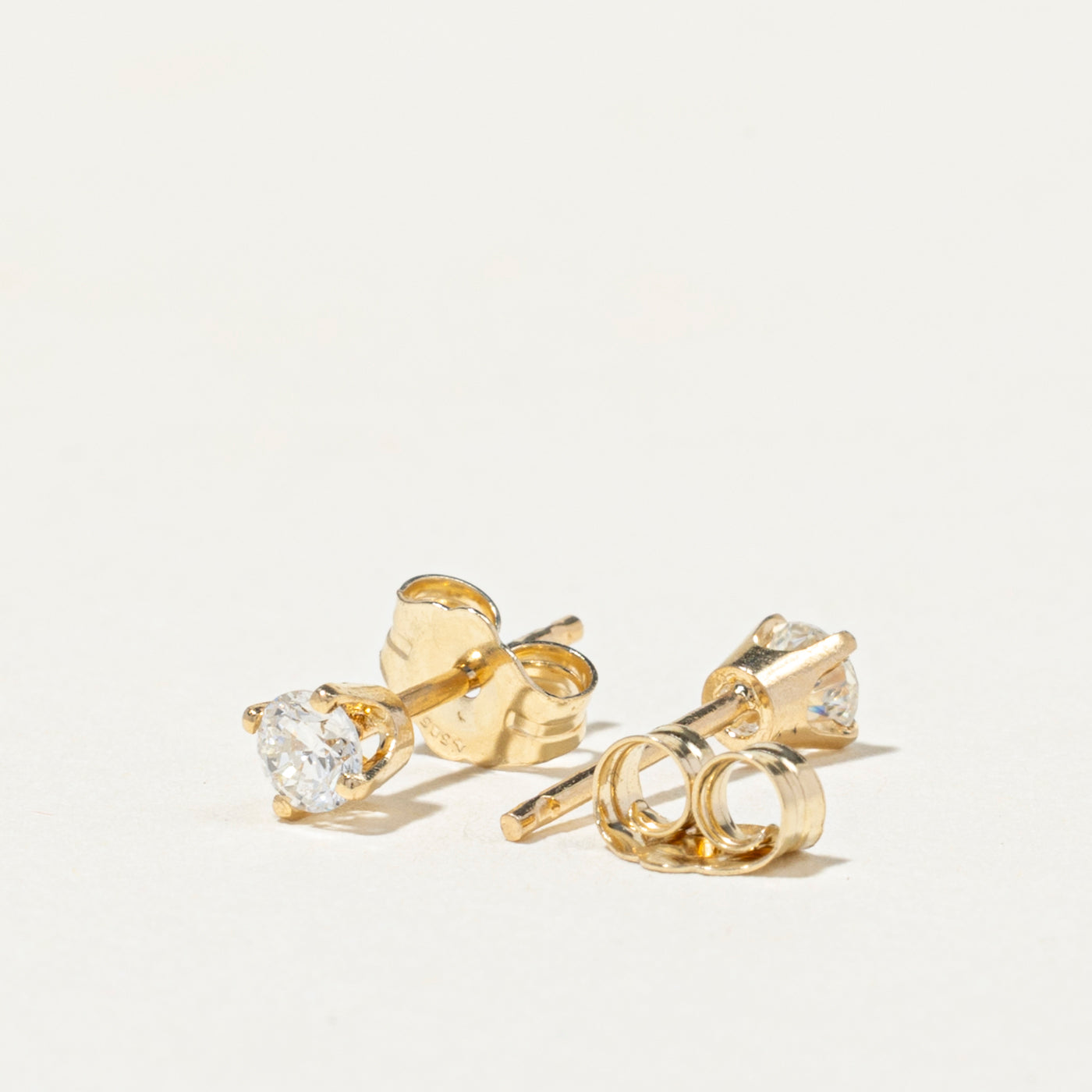 Solitaire Diamond Stud Earrings | 0.23ctw