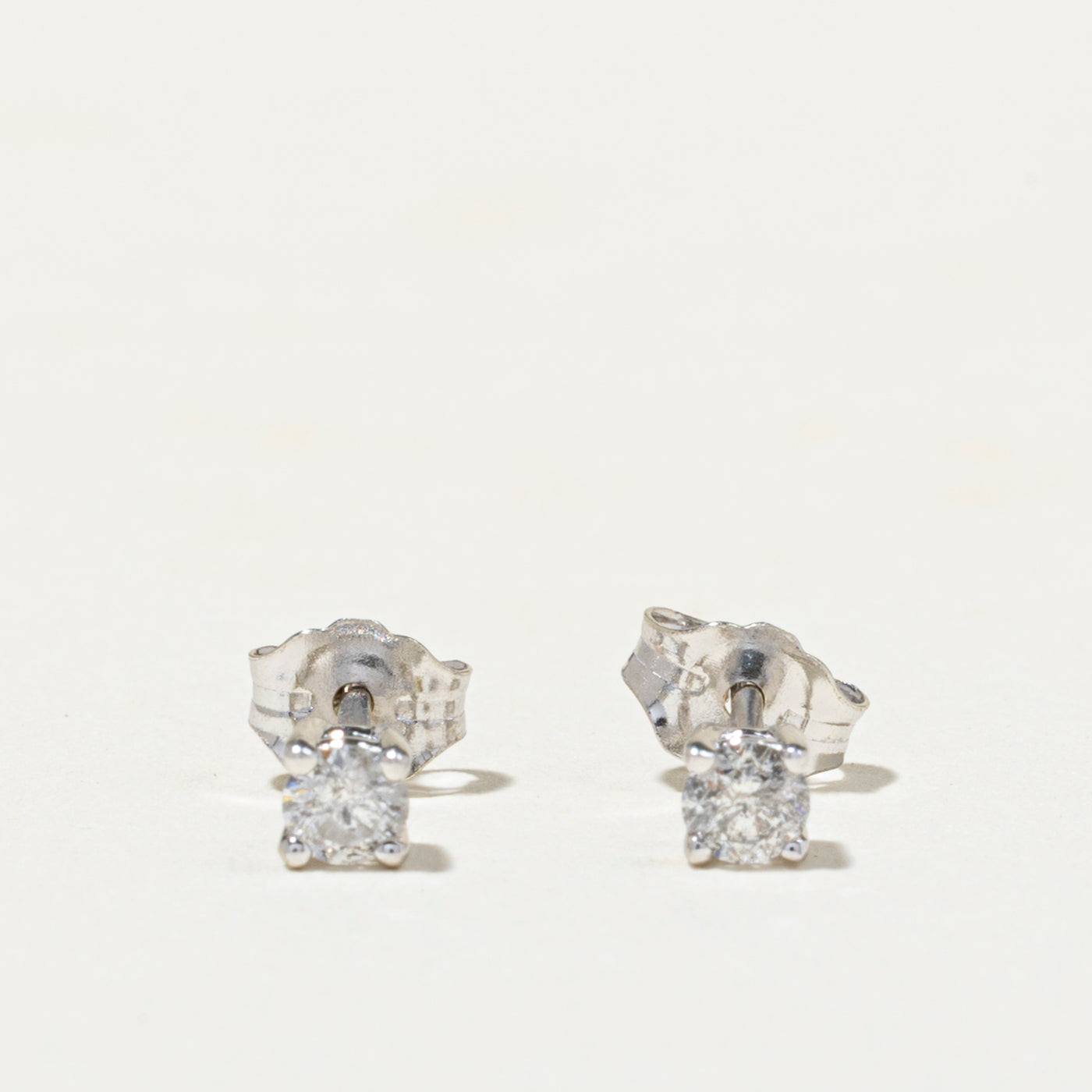 Boucles d'oreilles solitaire en diamant | 0,23 ct
