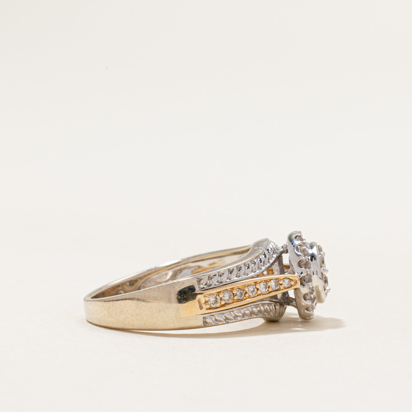 Two Tone Diamond Cluster Halo Ring | 0.50ctw | SZ 7.5