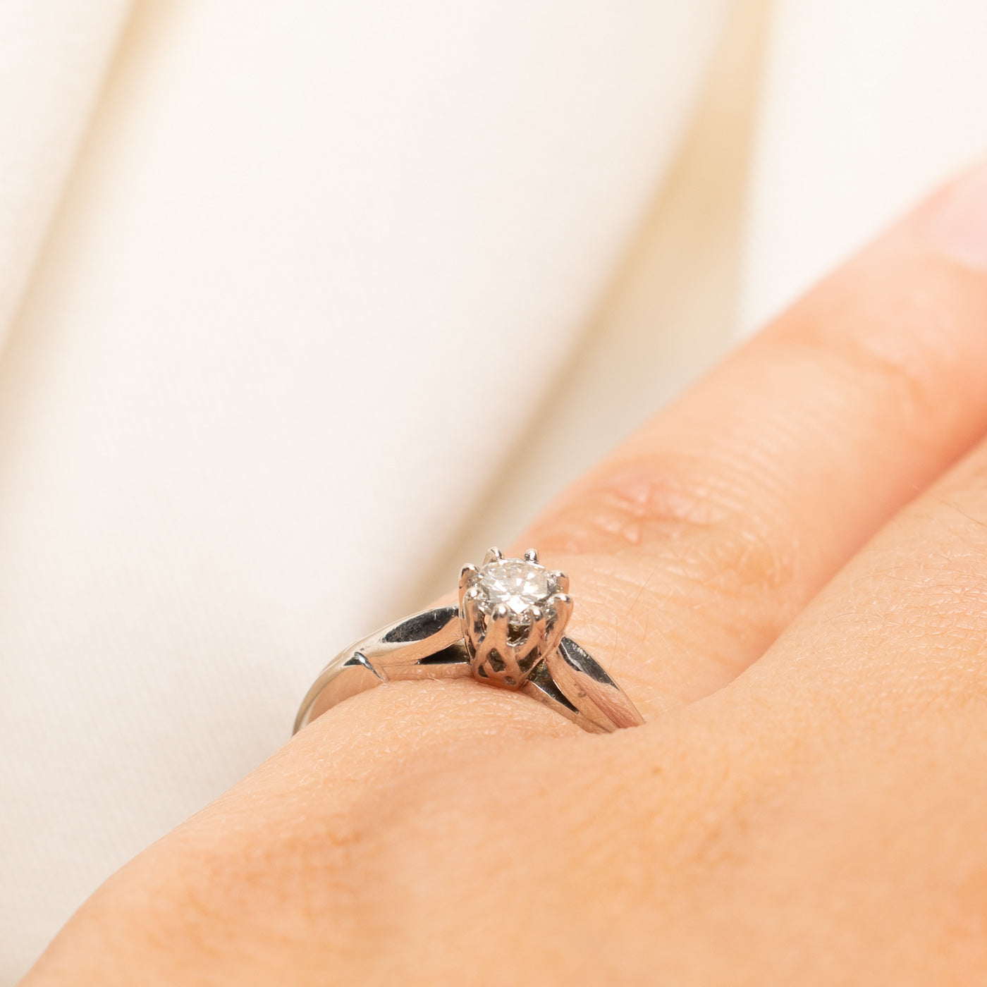 18k Solitaire Diamond Engagement Ring | 0.35ct | SZ 5.5
