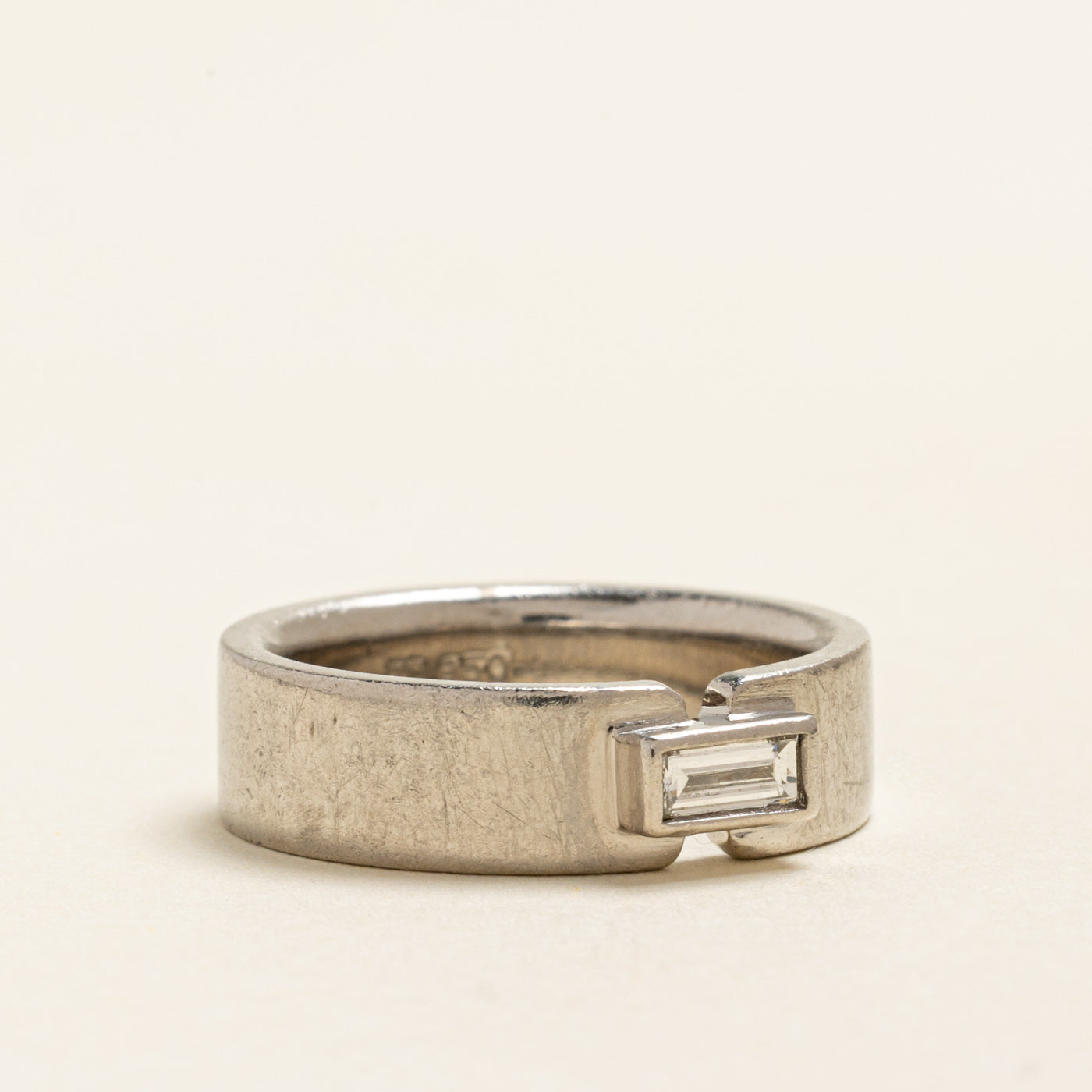 Bezel Set Baguette Cut Diamond Band | 0.20ct | 6.05mm | SZ 7
