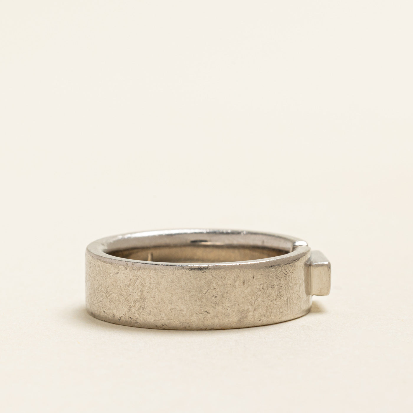 Bezel Set Baguette Cut Diamond Band | 0.20ct | 6.05mm | SZ 7