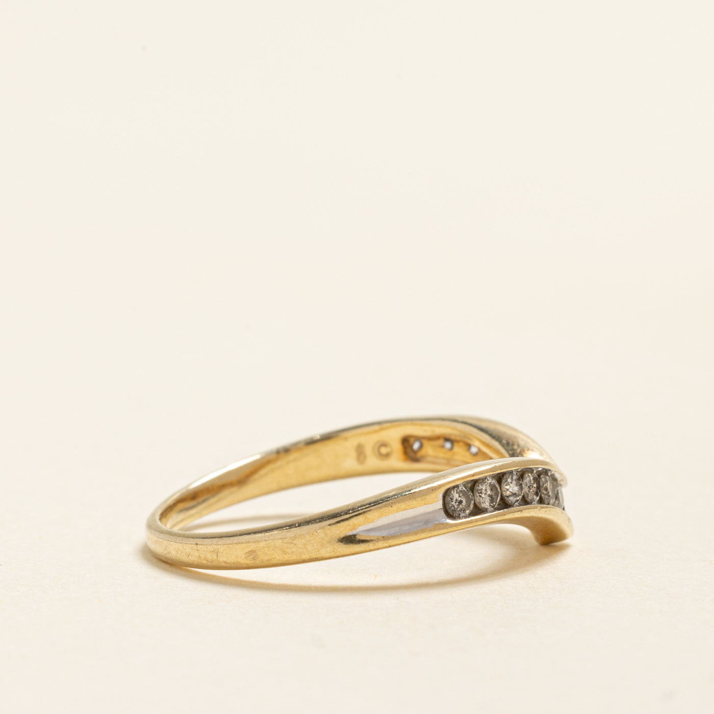 Semi Eternity Diamond Chevron Ring | 0.26ctw | SZ 7.25