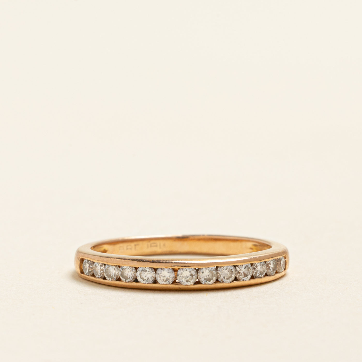 Alliance semi-éternité en or 18 carats sertie de diamants | 0,32 ct | 2,70 mm | Taille 5,5
