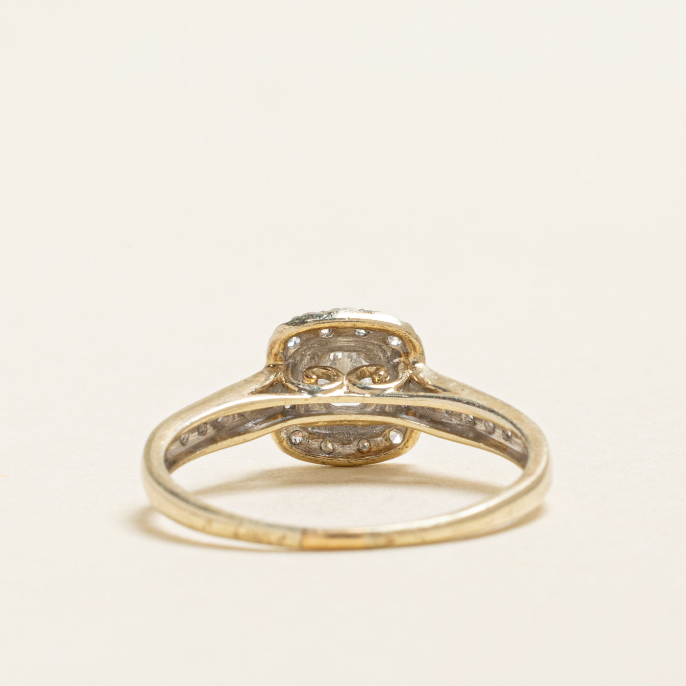 White Gold Diamond Halo Ring | 0.35ctw | SZ 6