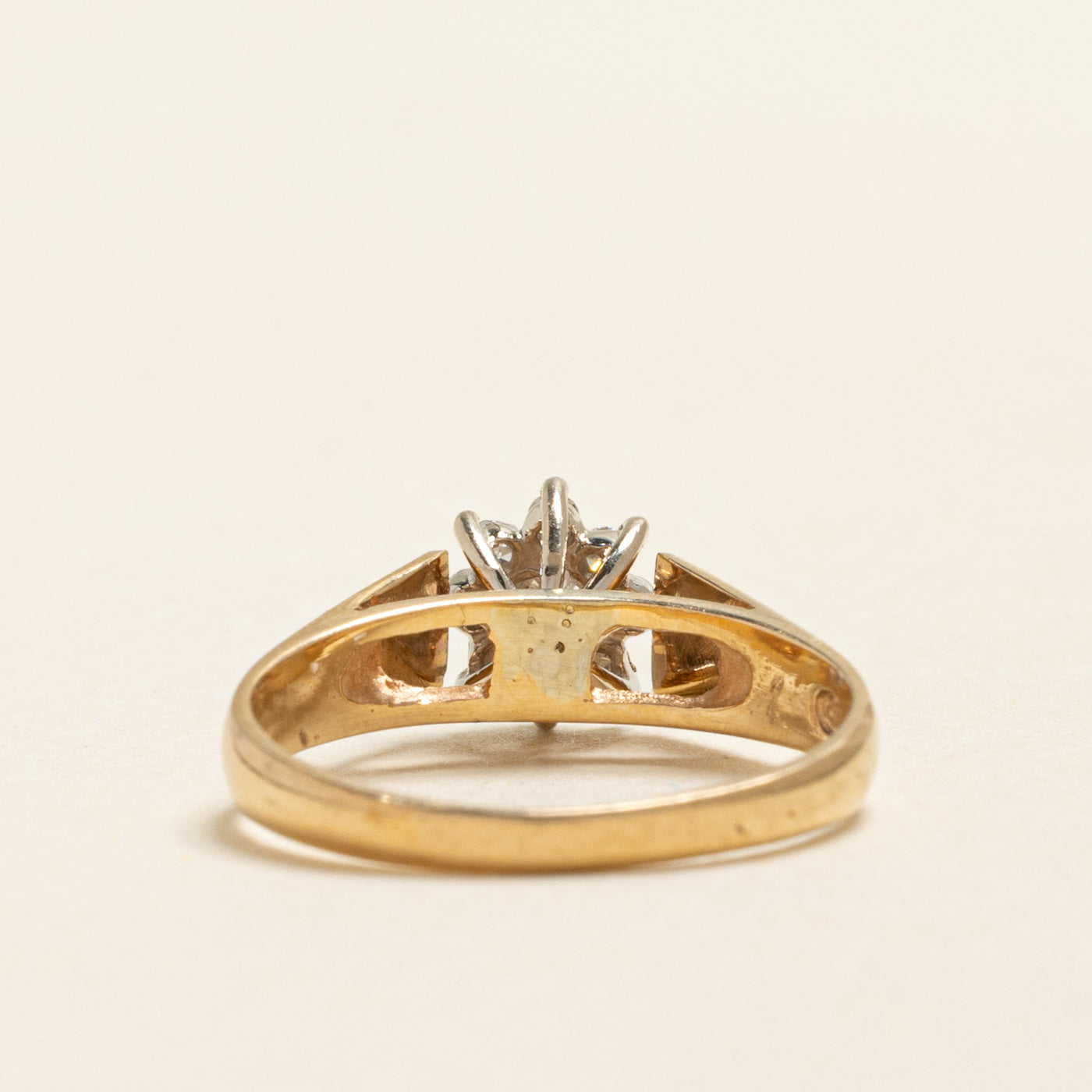 Yellow Gold Diamond Petal Ring | 0.20ctw | SZ 5.25