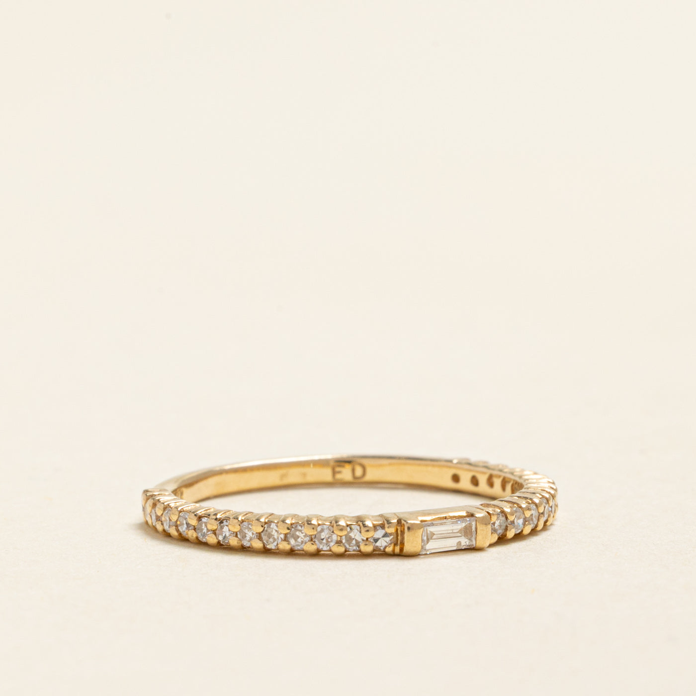 Semi Eternity Baguette Cut Diamond Band | 0.26ctw | 1.90mm | SZ 6.75
