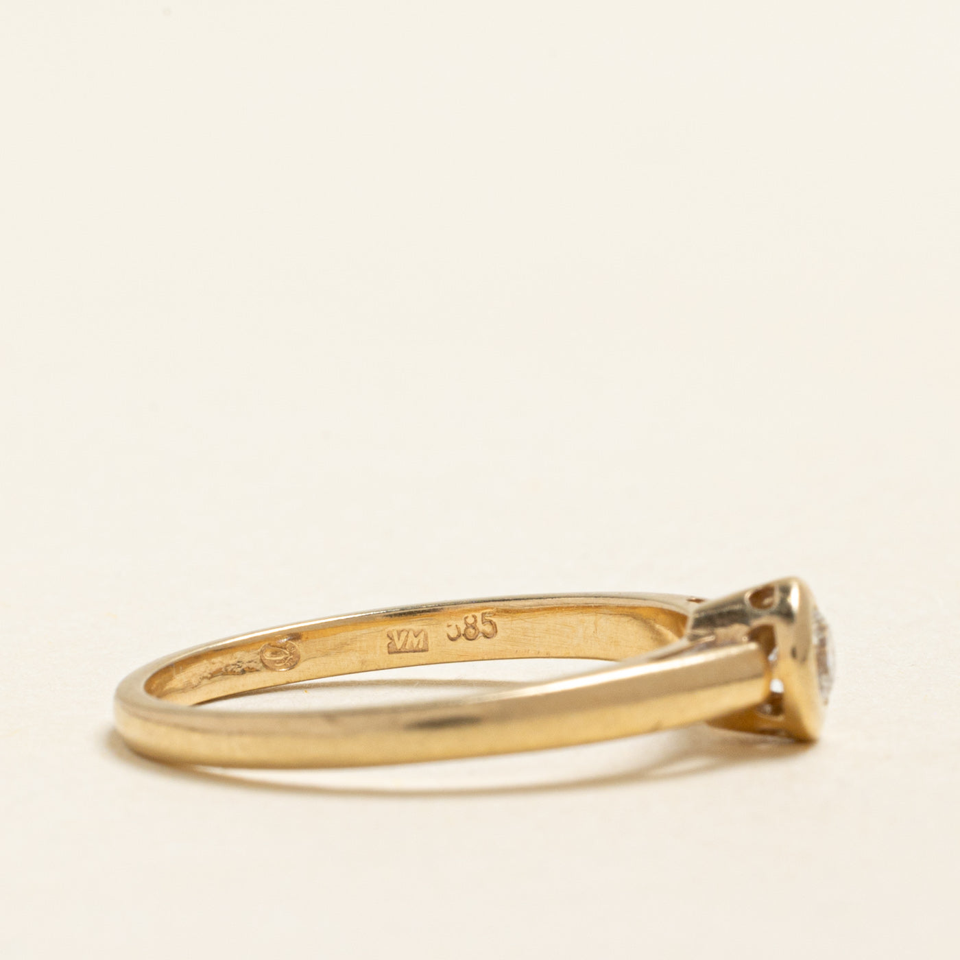 Bezel Set Diamond Solitaire Ring | 0.15ct | SZ 7.75