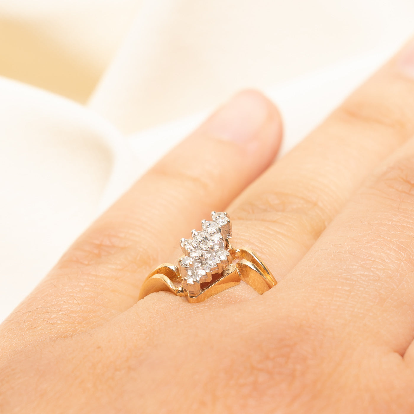 Diamond Cluster Openwork Ring | 0.33ctw | SZ 6.25