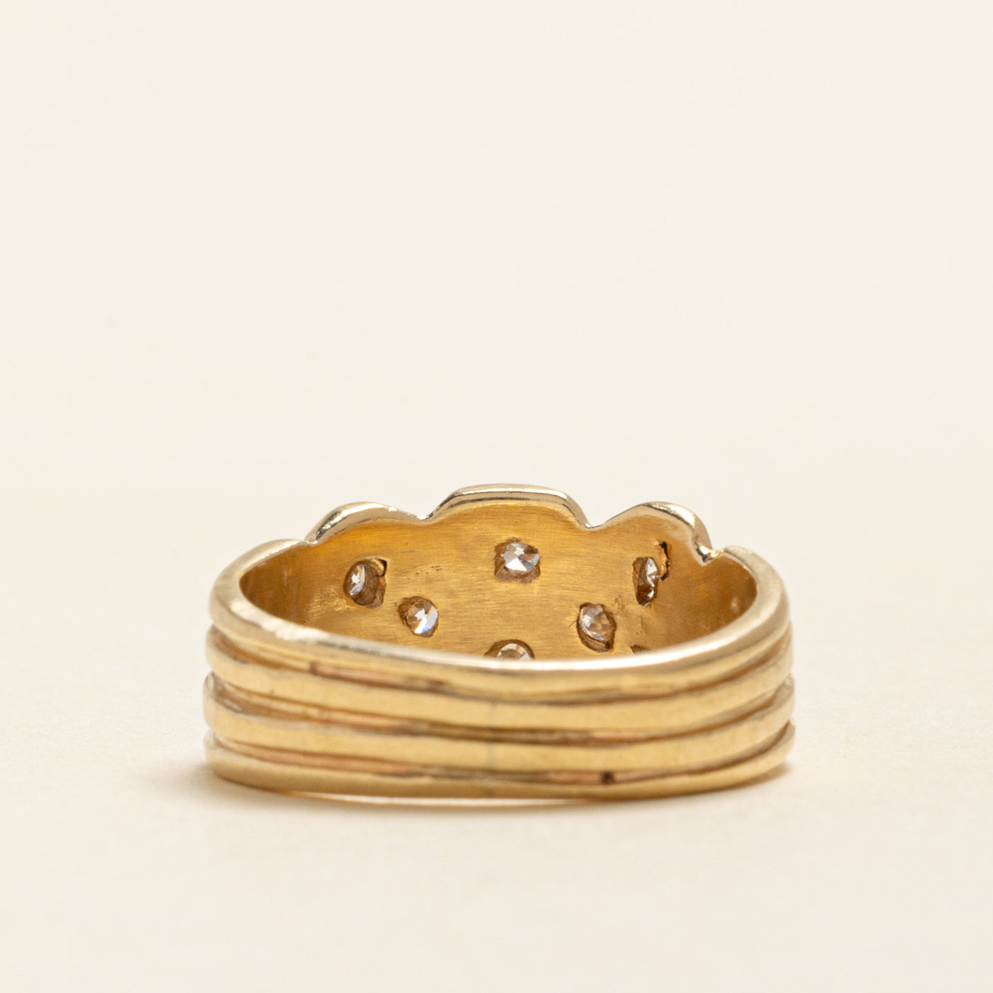 Diamond Grooved Ring | 0.12ctw | SZ 3.75