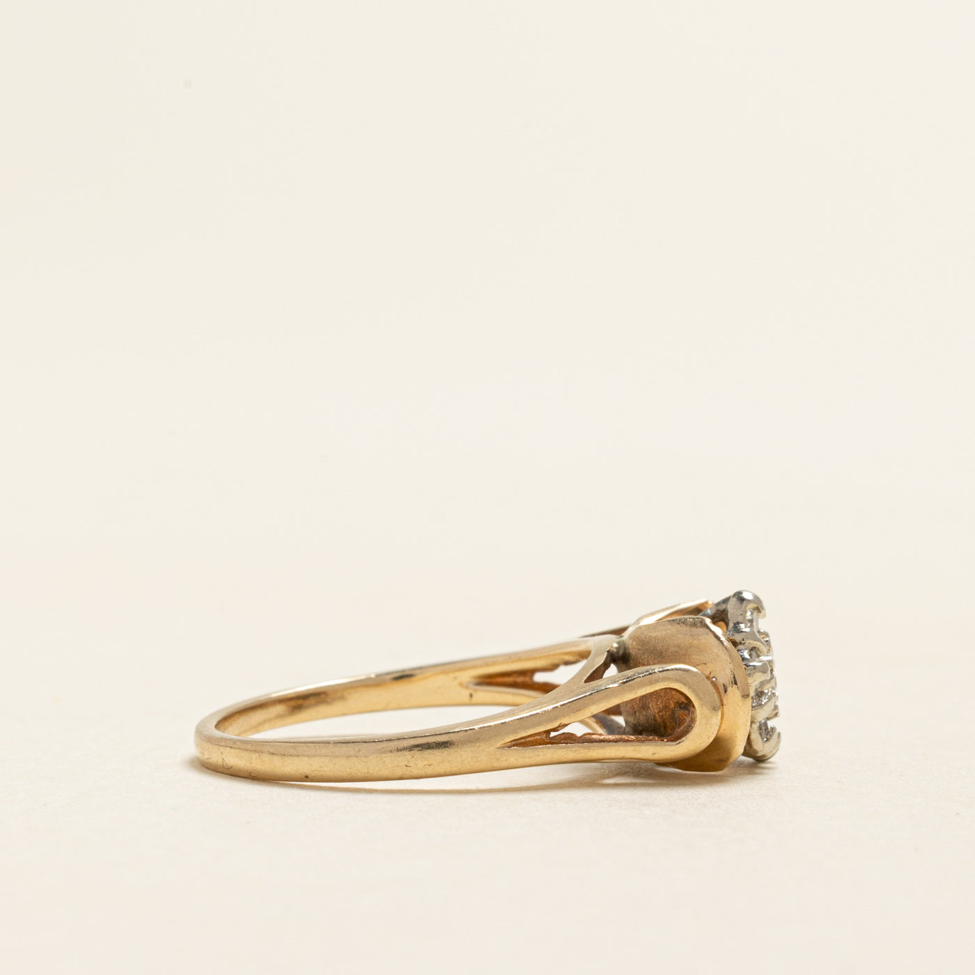 Yellow Gold Diamond Petal Cluster Ring | 0.21ctw | SZ 5.25