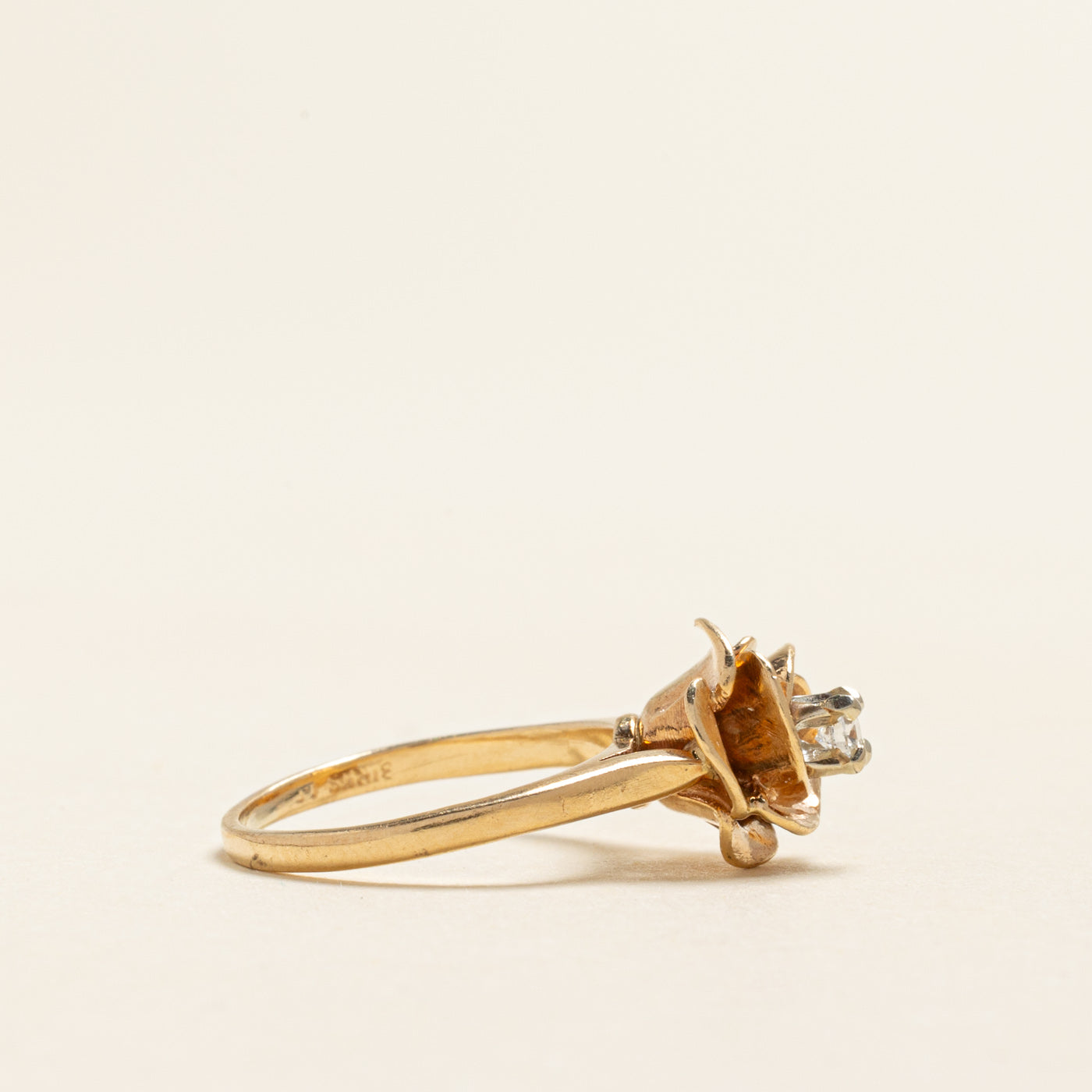 Solitaire Diamond Flower Ring | 0.08ct | SZ 3.75