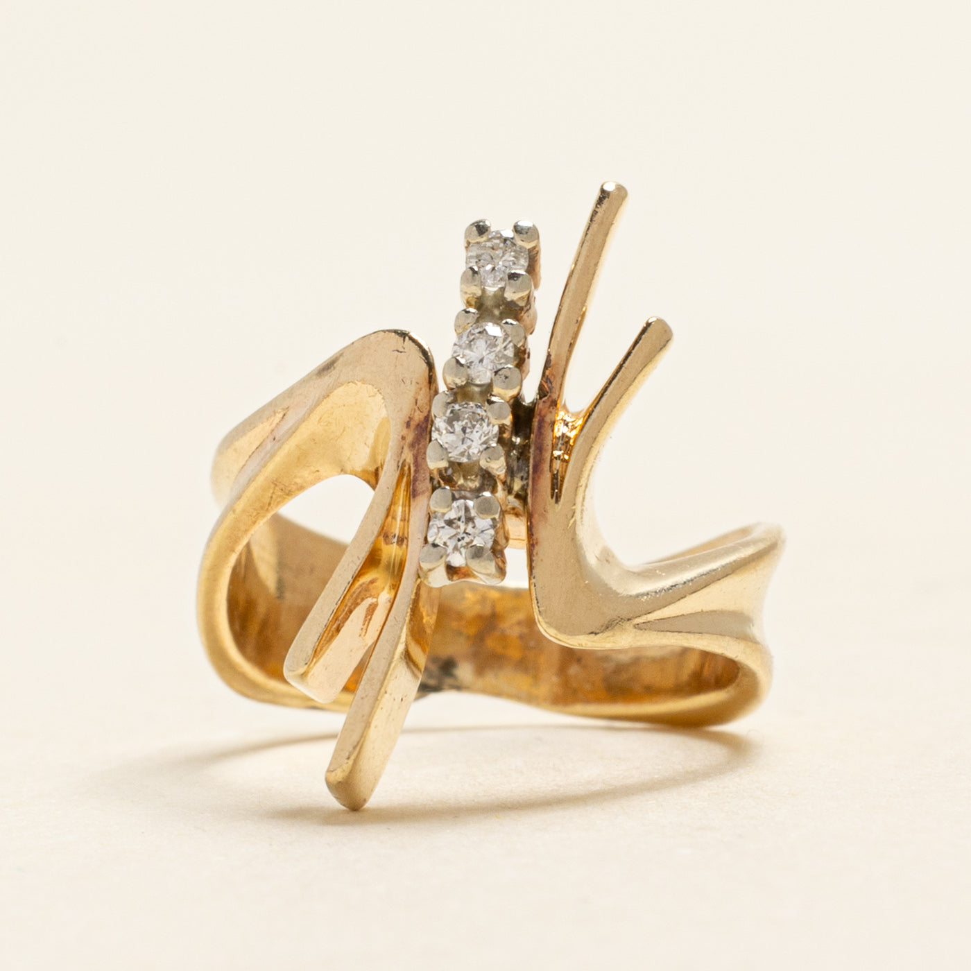 Diamond Column Cocktail Ring | 0.07ctw | SZ 3.75