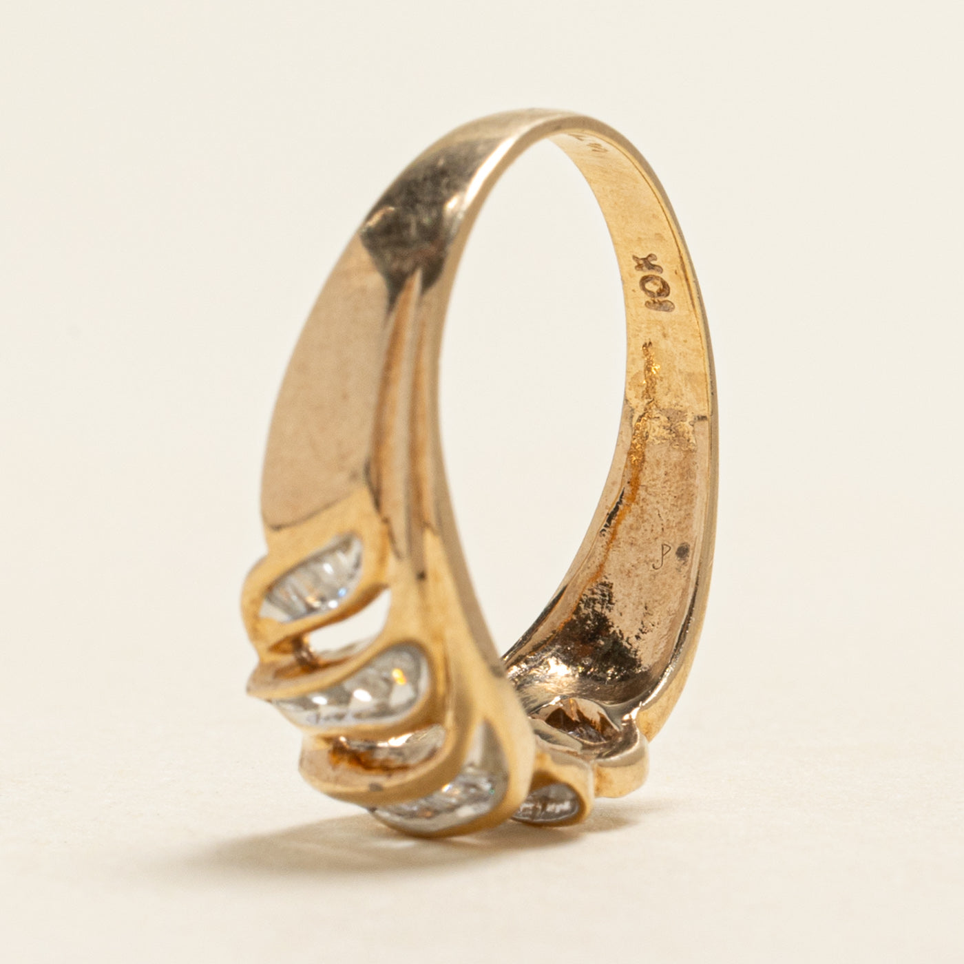 Mixed Cut Diamond Croissant Ring | 0.25ctw | SZ 7.25
