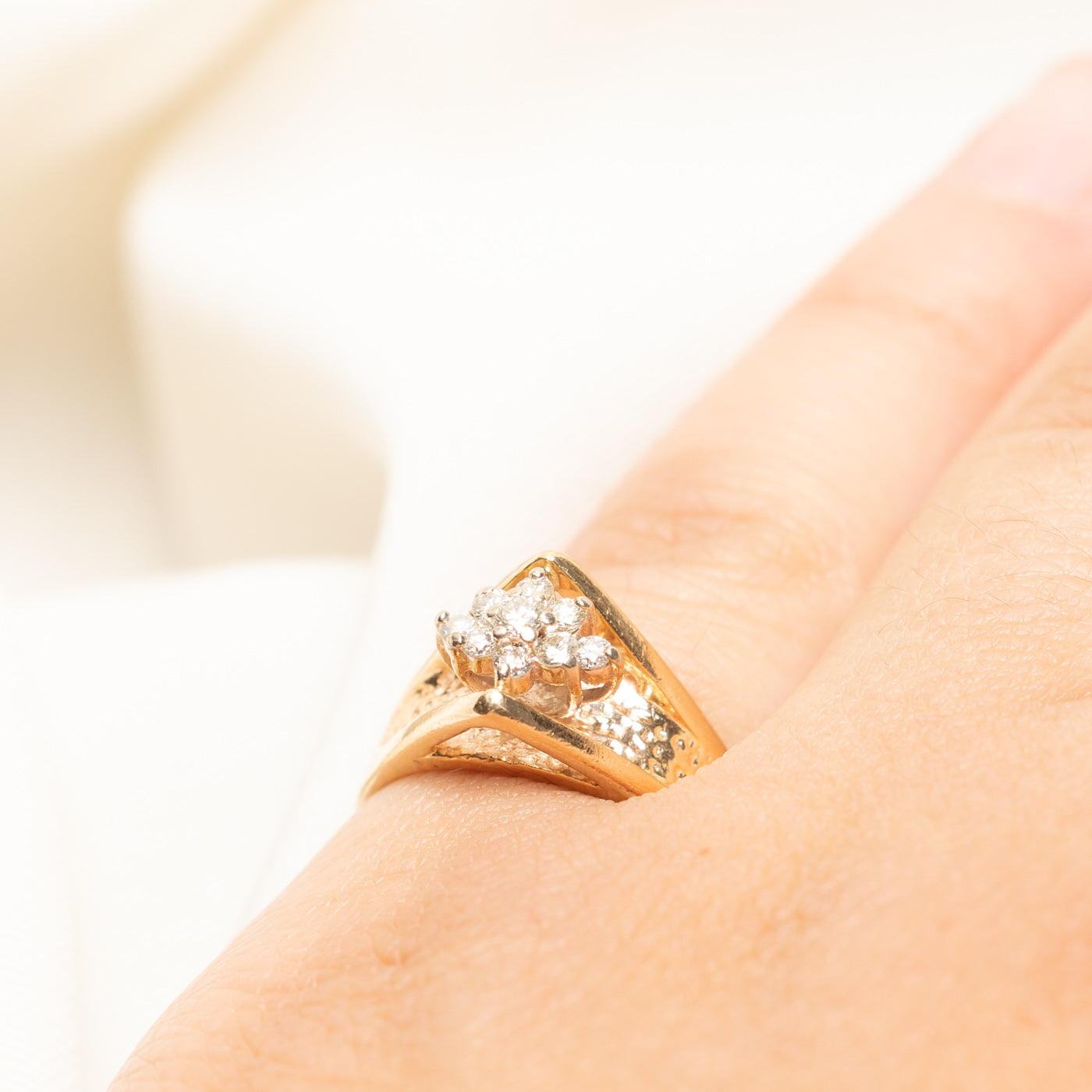 Diamond Petal Cluster Tapered Ring | 0.22ctw | SZ 5.75