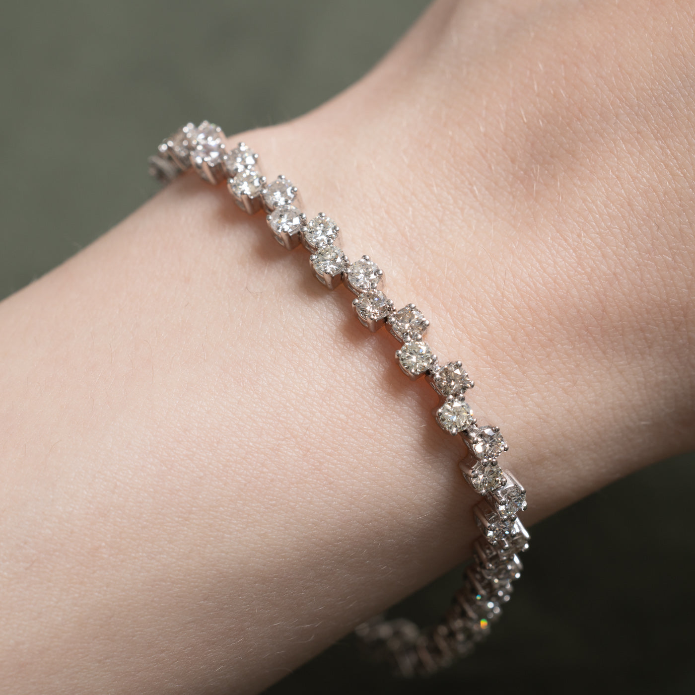 18k White Gold Diamond Tennis Bracelet | 6.00ctw | 7"