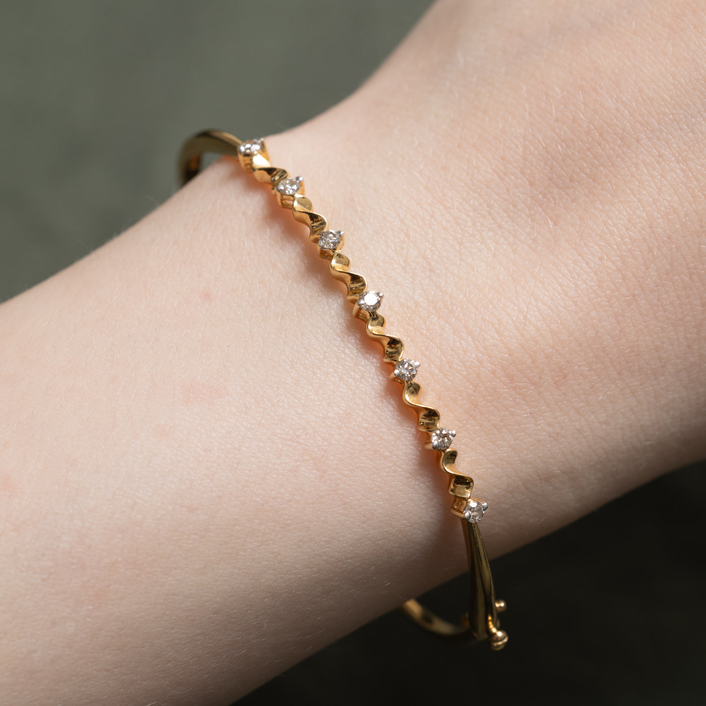 18k Diamond Geometric Wave Bangle | 0.36ctw | 7"