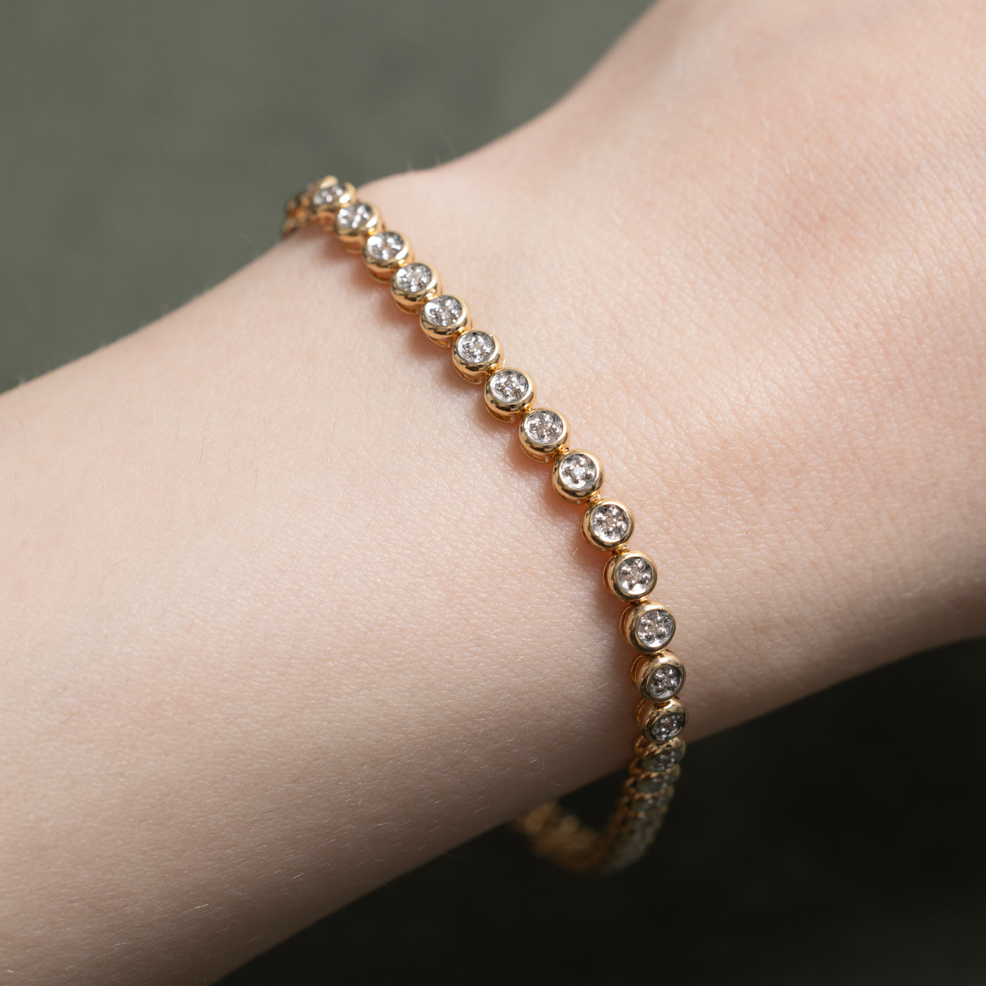 10K Illusion Set Diamond Tennis Bracelet | 0.22ctw | 7"