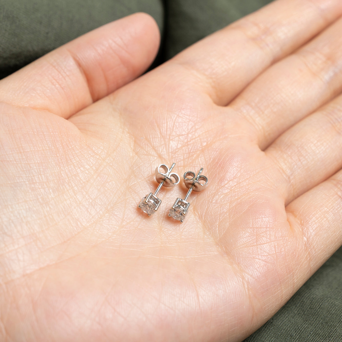 18k White Gold Solitaire Stud Earrings | 0.60ctw