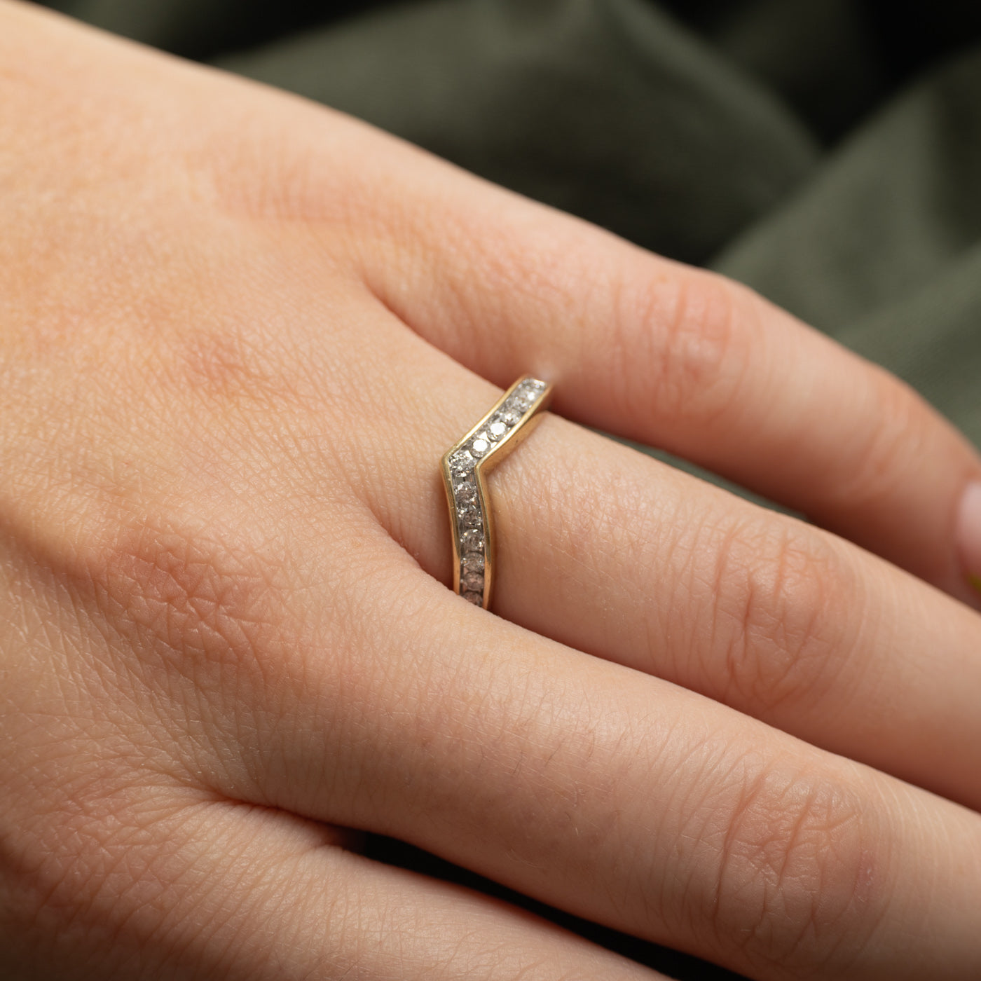 Semi Eternity Diamond Chevron Ring | 0.20ct | SZ 7.25