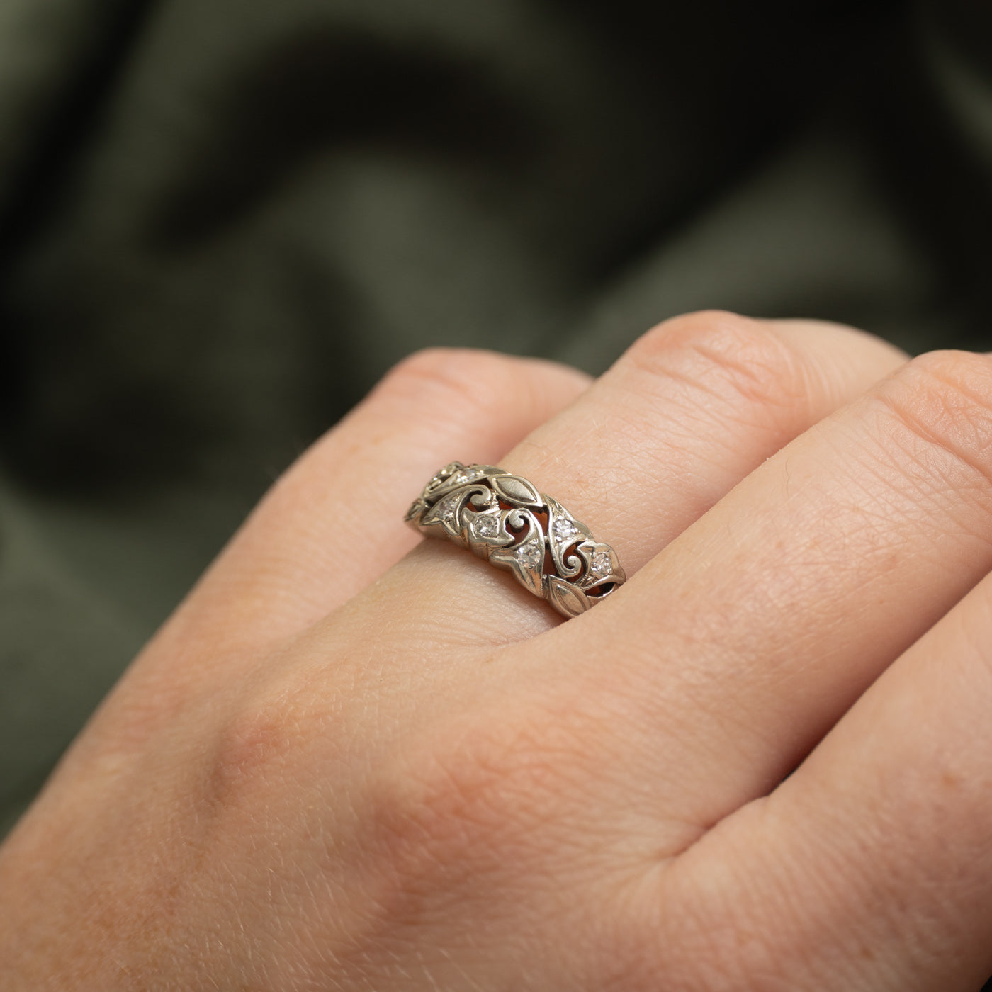 18k Diamond Ornate Scrollwork Ring | 0.28ctw | SZ 6.75