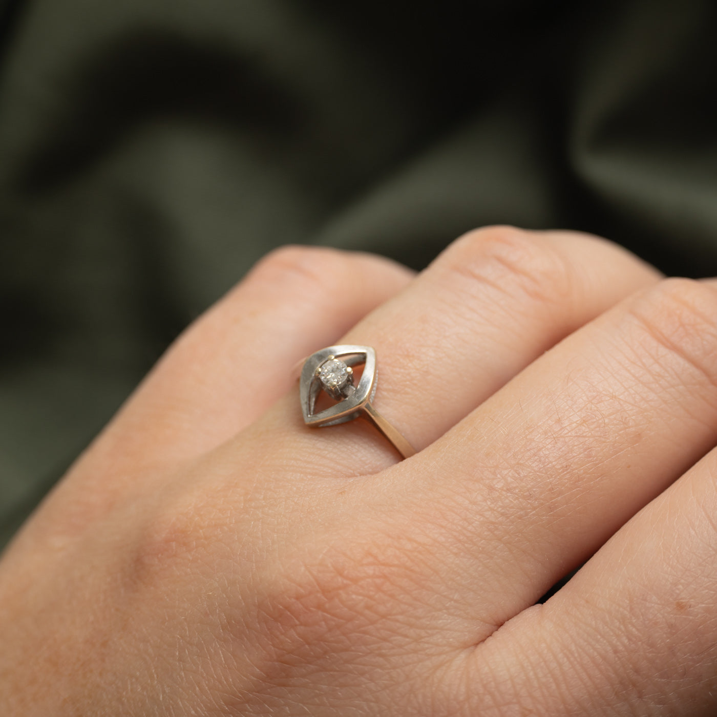 Floating Diamond Marquise Framed Ring | 0.09ct | SZ 6.75