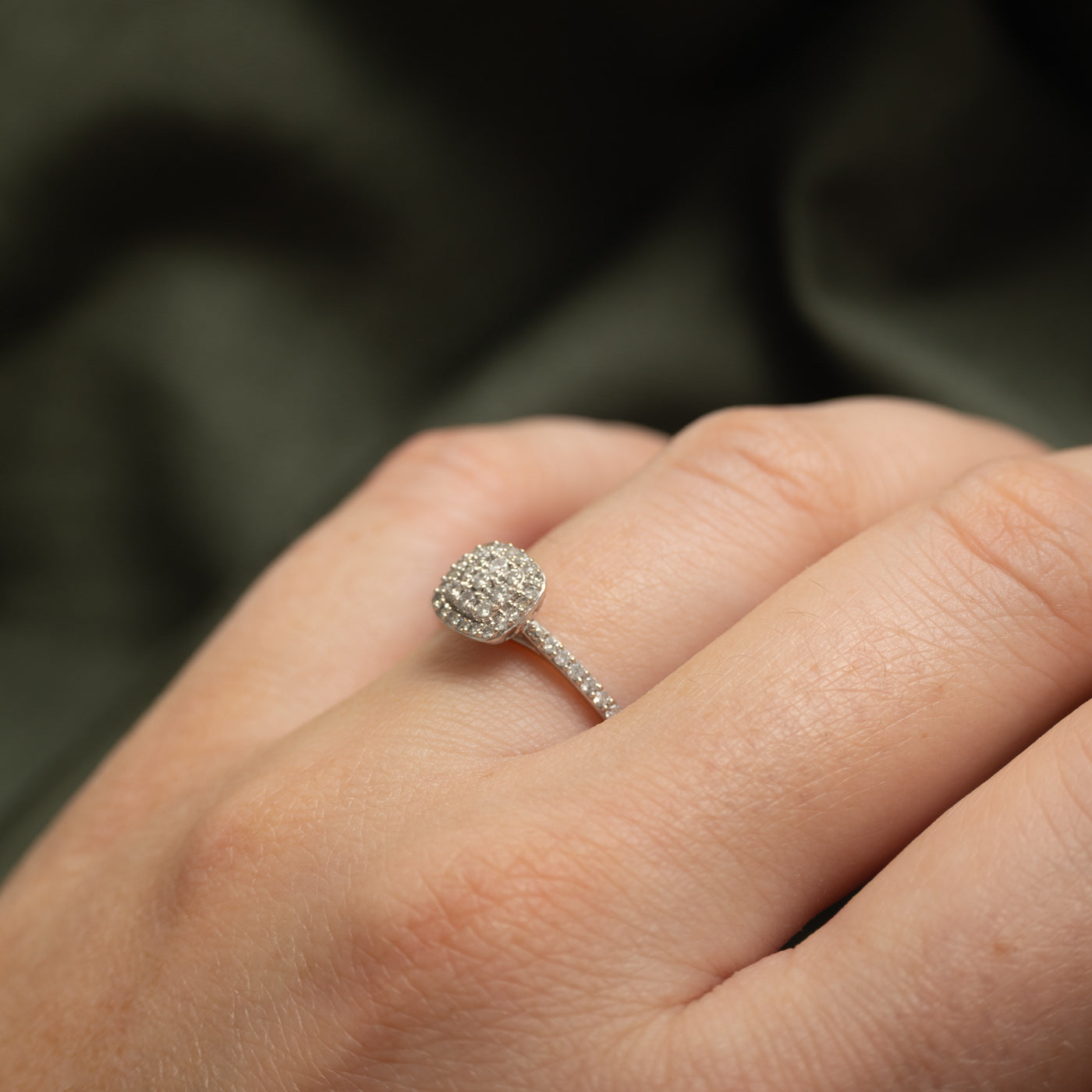 Pave Set Diamond Cluster Halo Ring | 0.20ctw | SZ 6.75